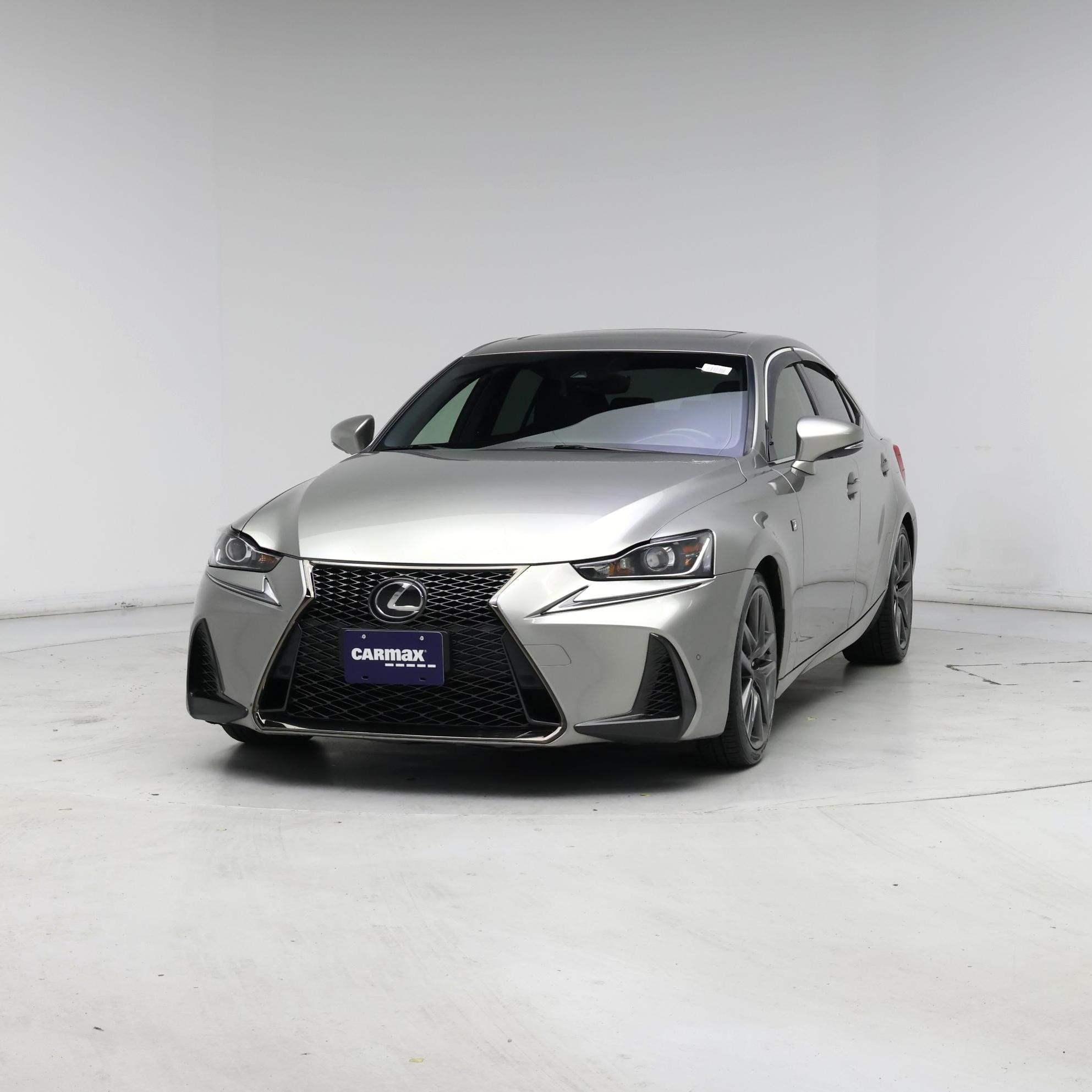 Thumbnail: 2018 Lexus IS - 4