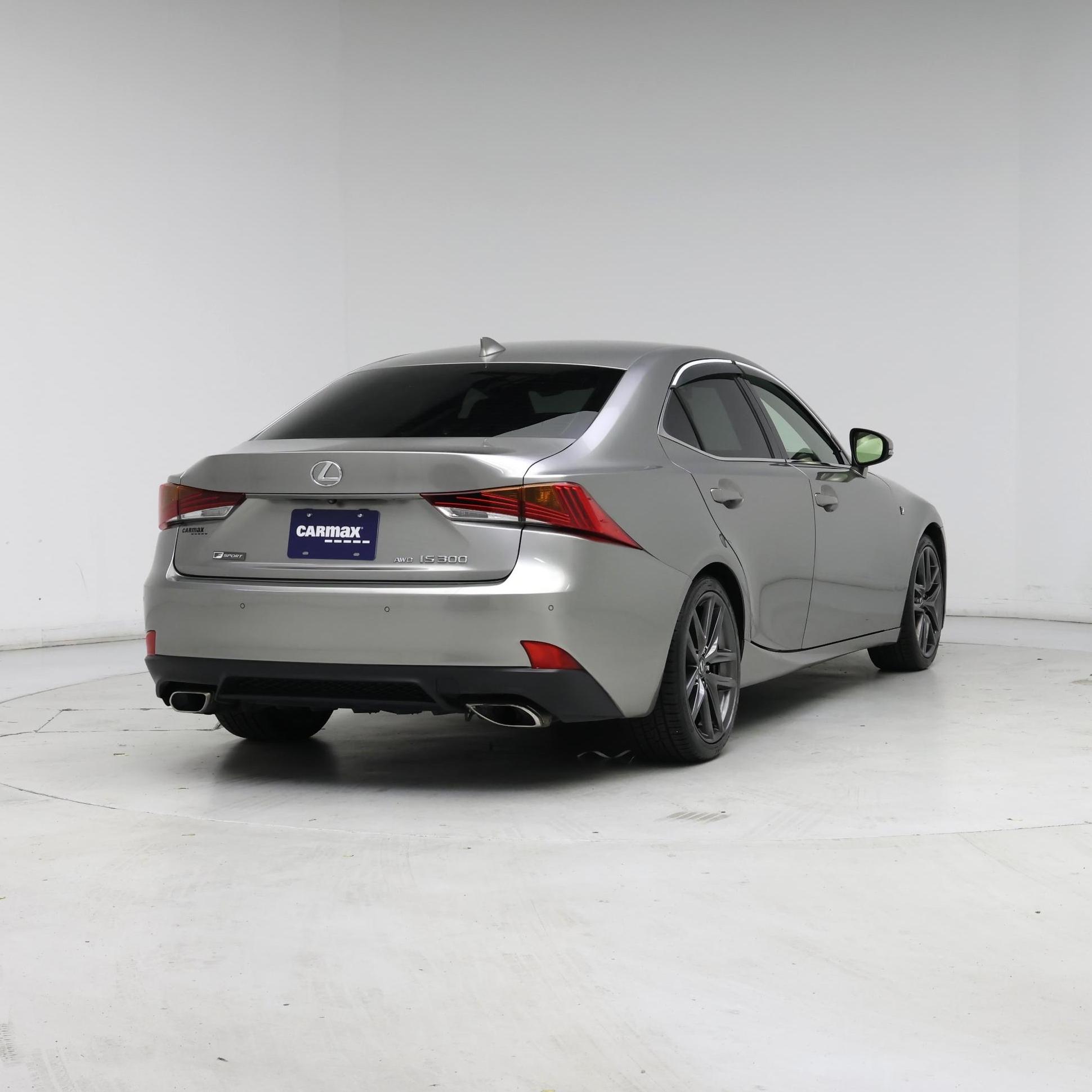 Thumbnail: 2018 Lexus IS - 8