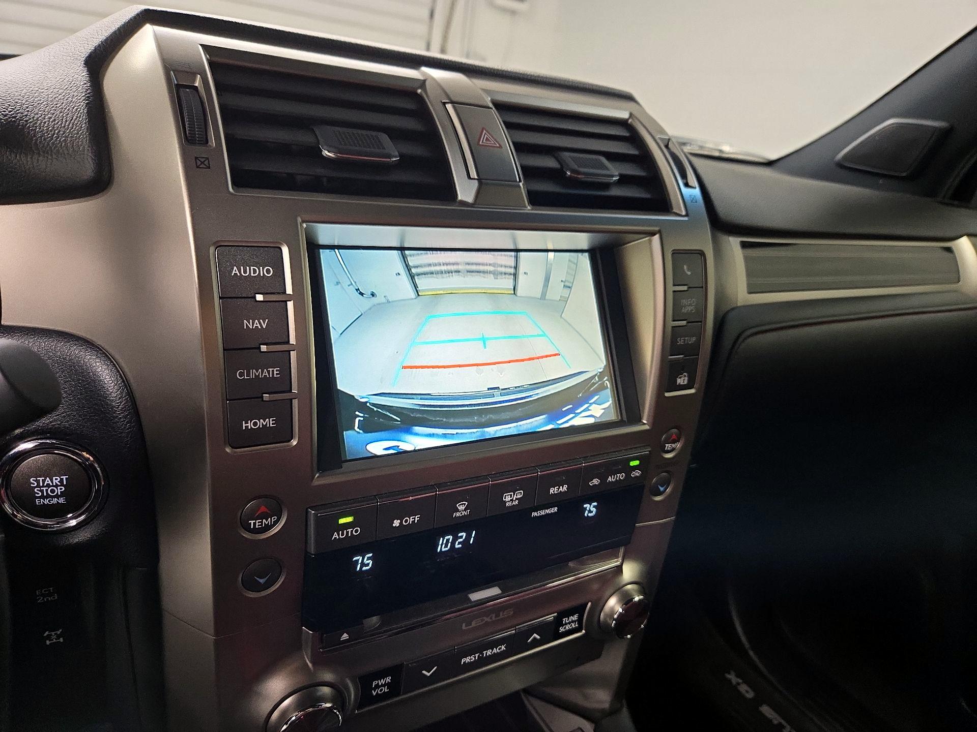 Thumbnail: 2021 Lexus GX - 15