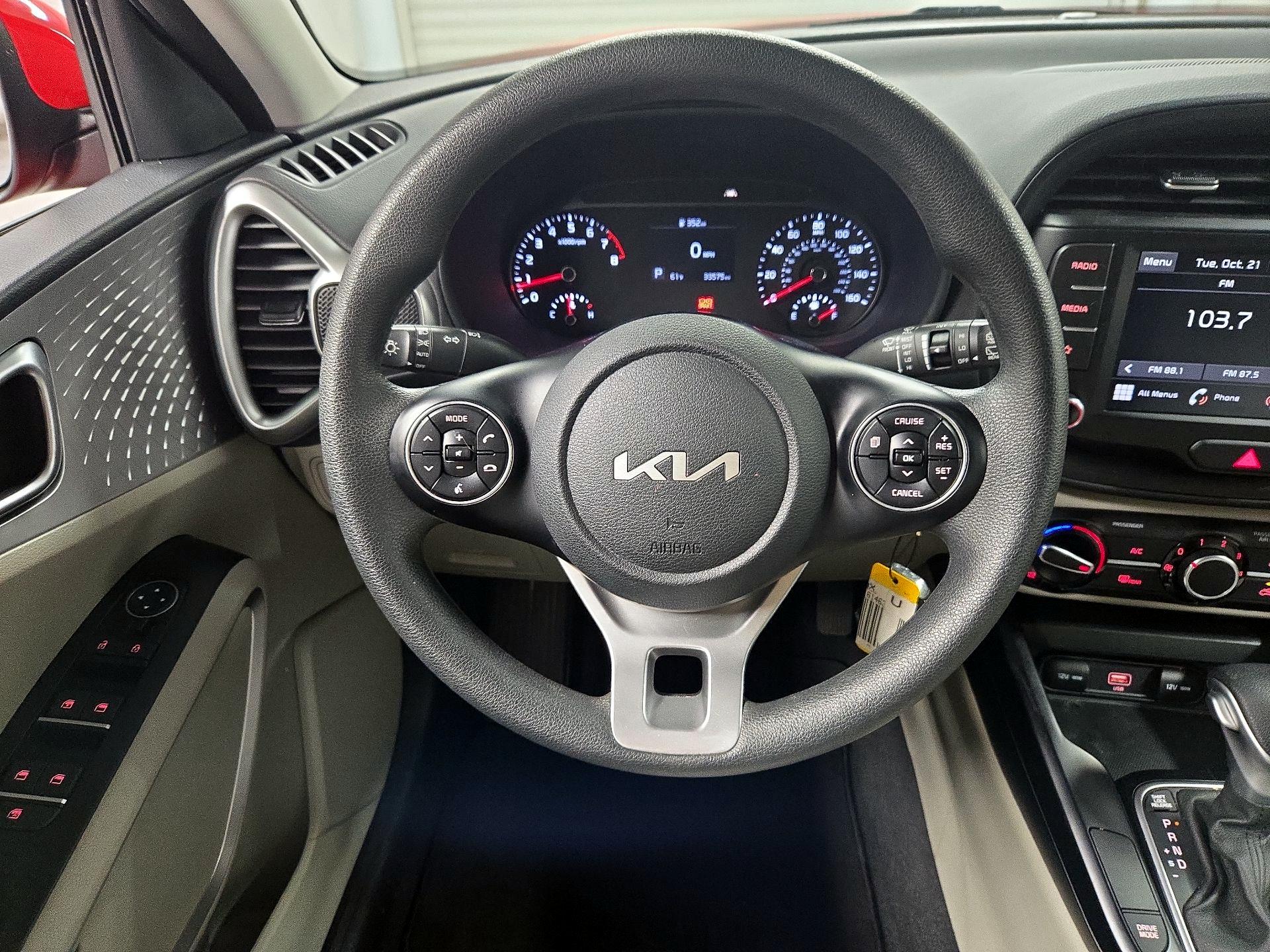 Thumbnail: 2022 Kia Soul - 10