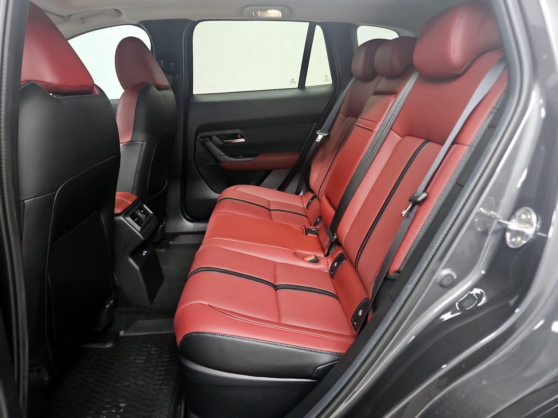 Thumbnail: 2025 Mazda CX-50 - 20