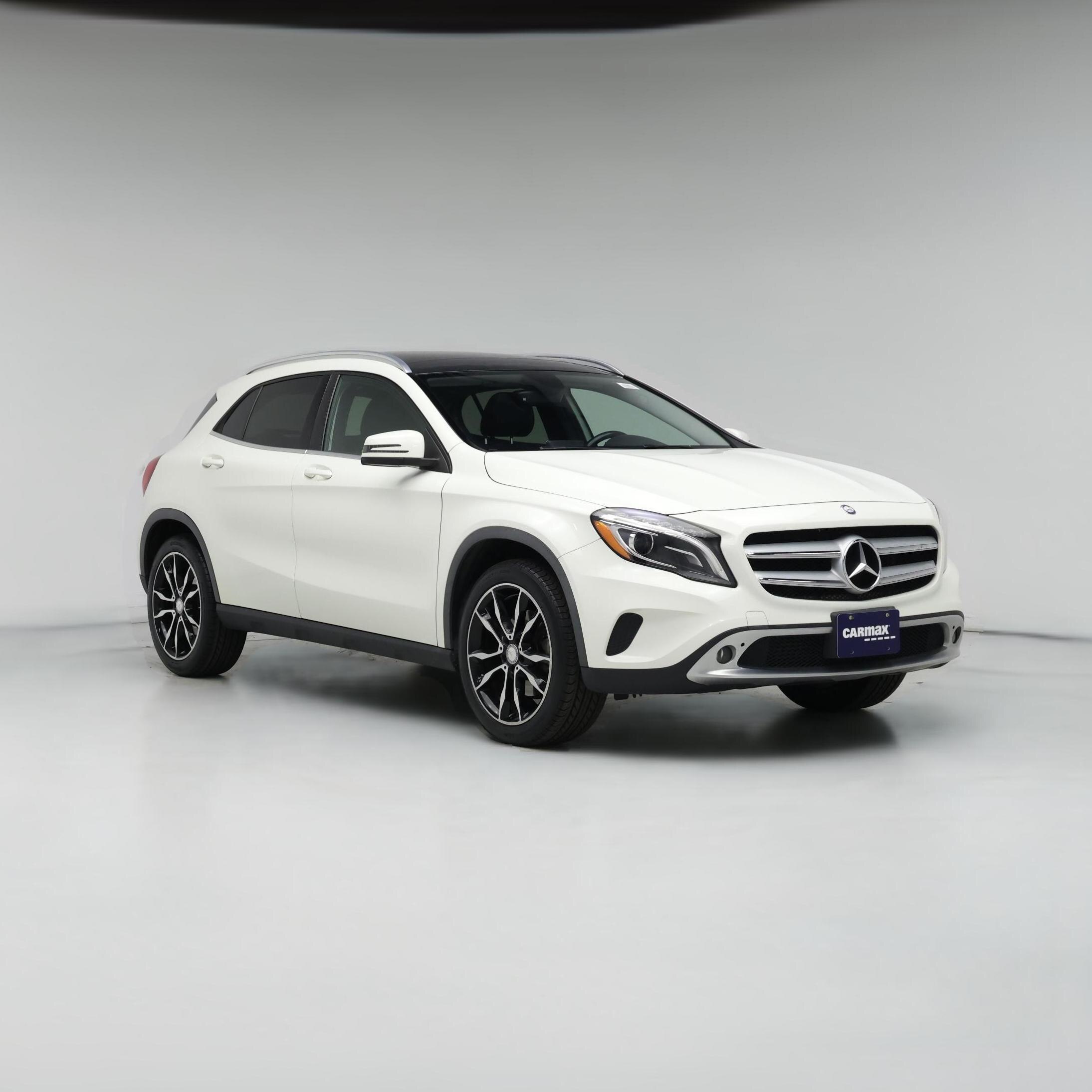 Thumbnail: 2015 Mercedes-Benz GLA - 1