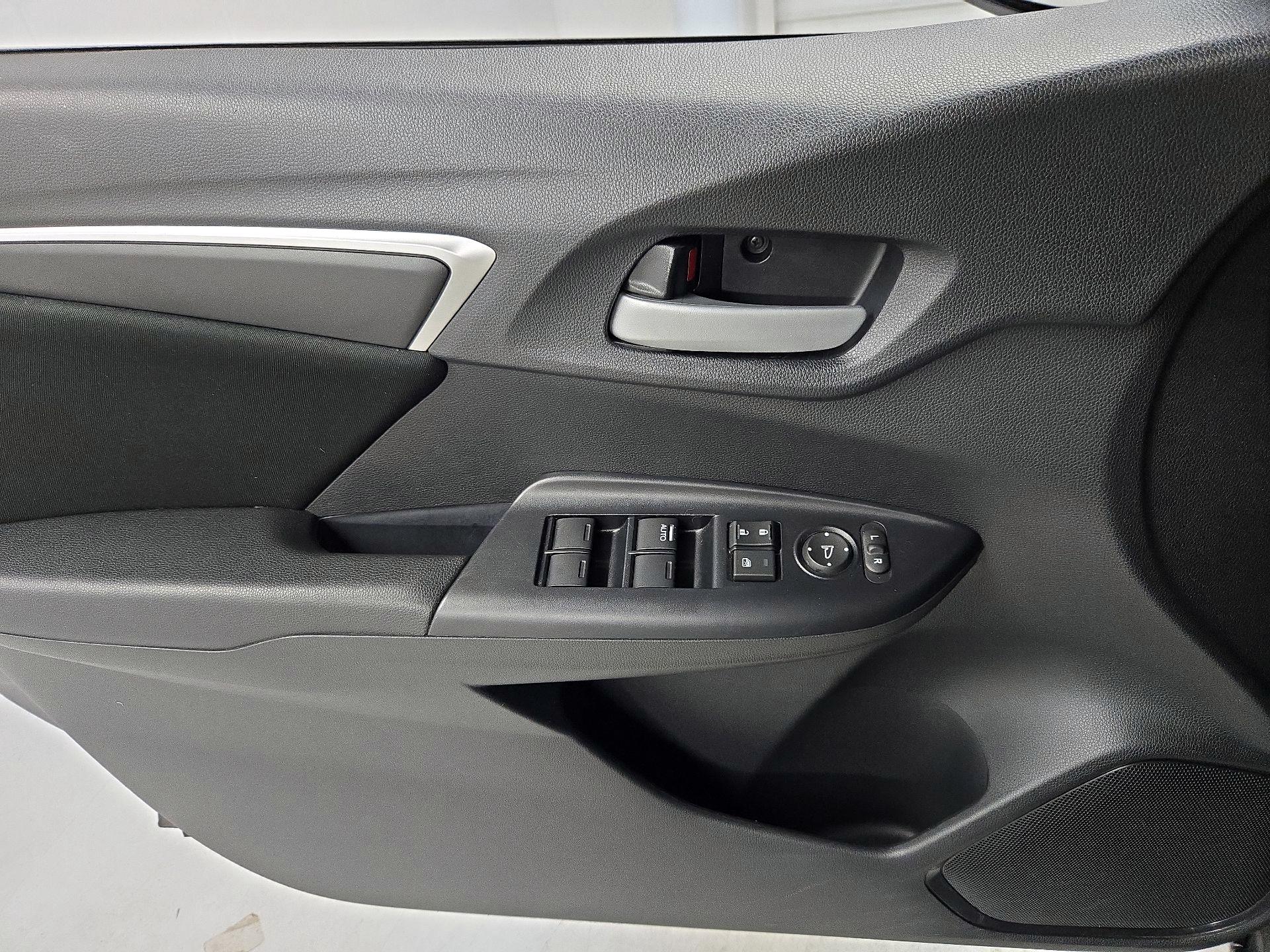Thumbnail: 2019 Honda Fit - 12