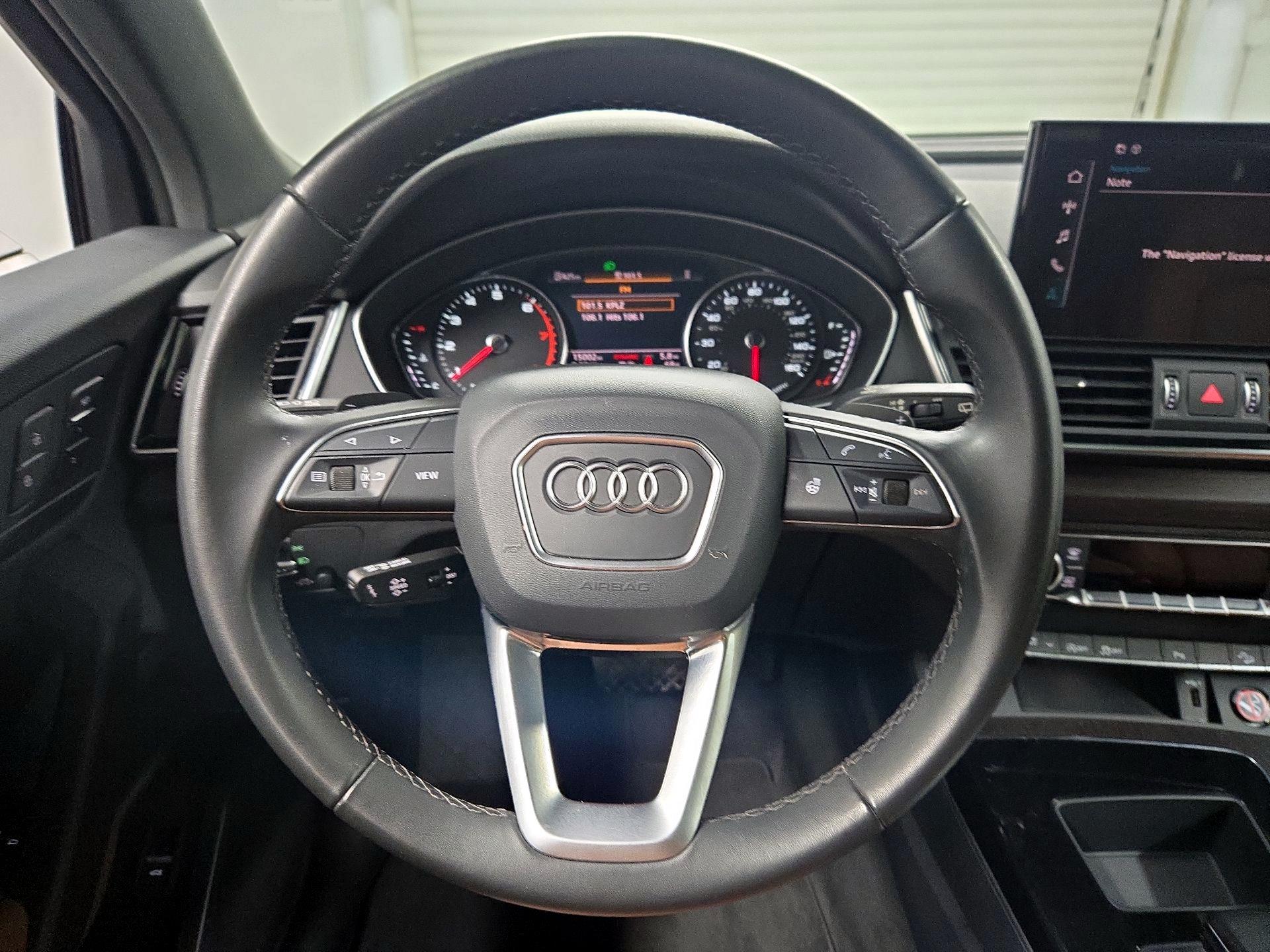 Thumbnail: 2023 Audi Q5 - 10