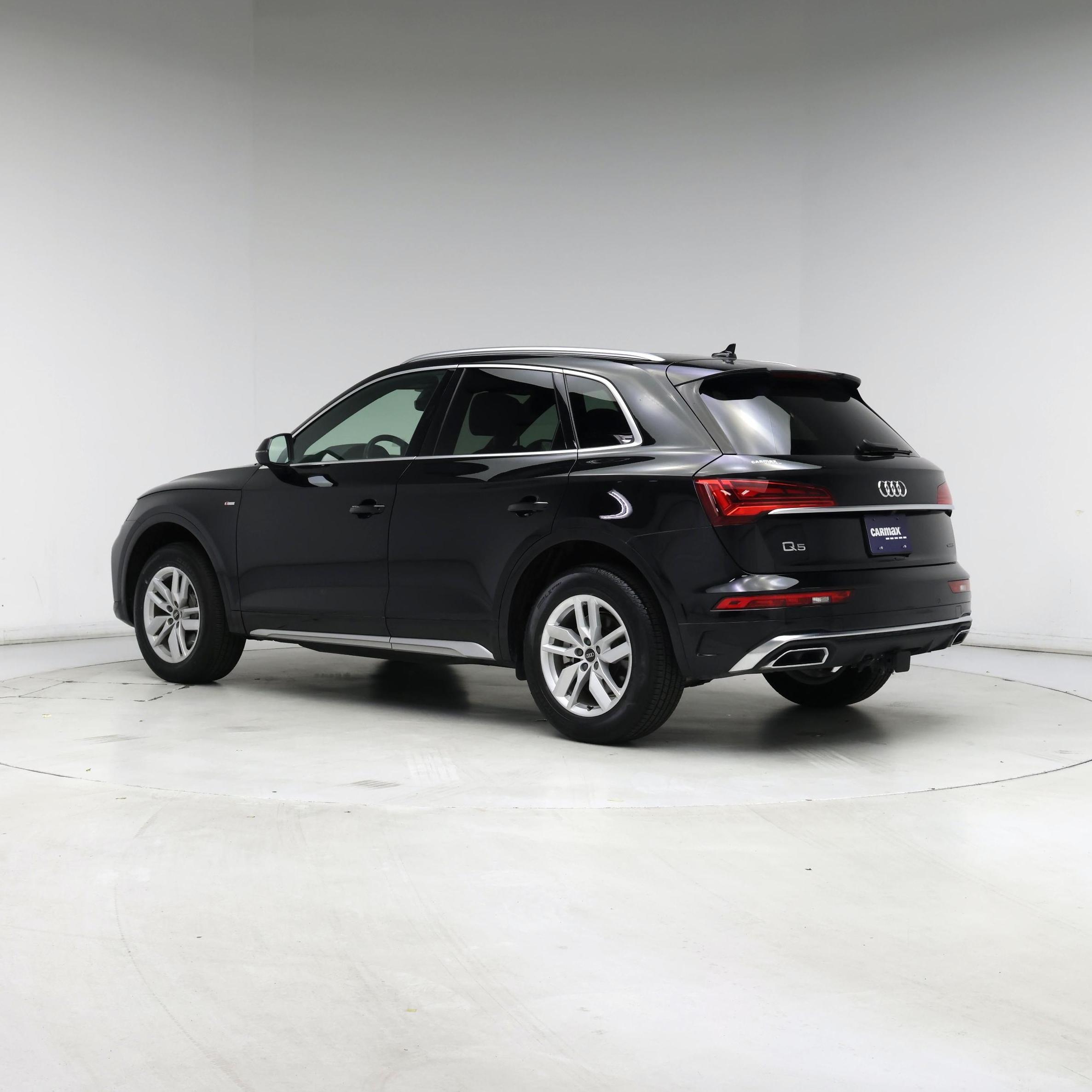 Thumbnail: 2023 Audi Q5 - 2