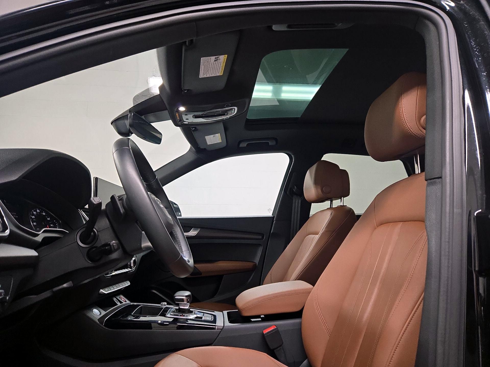 Thumbnail: 2023 Audi Q5 - 19