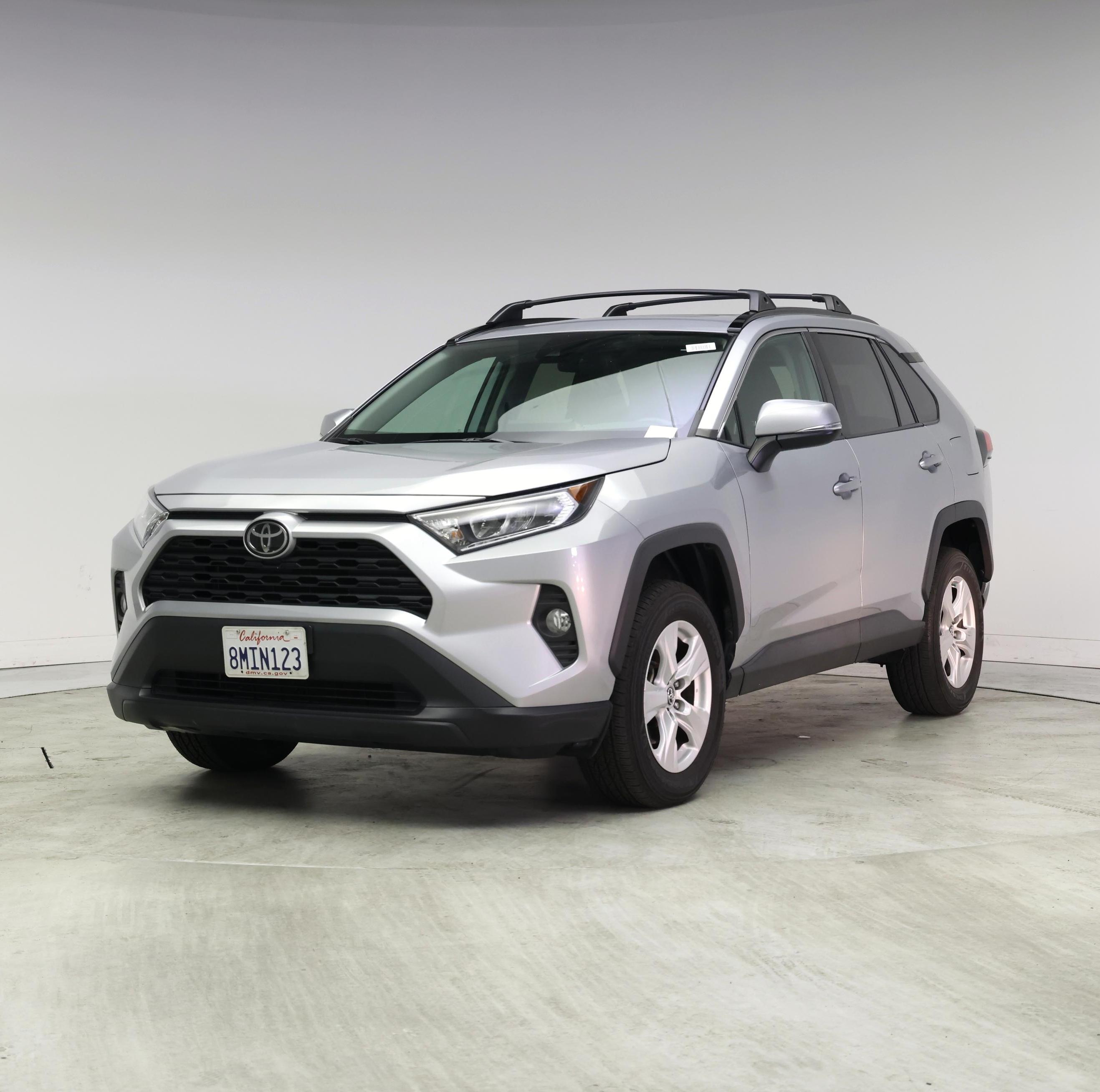 Thumbnail: 2019 Toyota RAV4 - 4