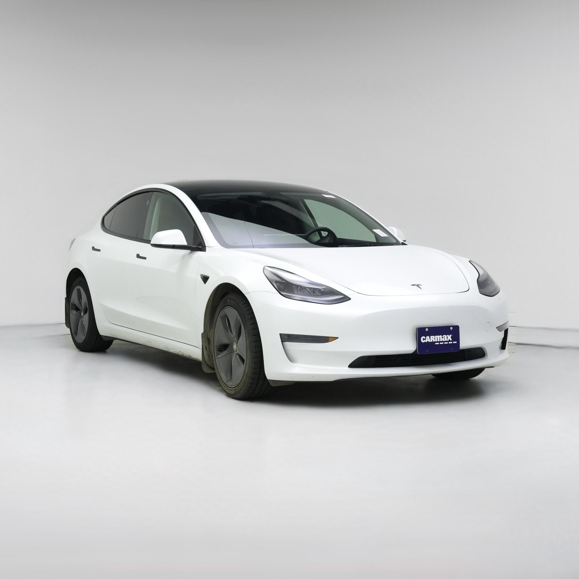Thumbnail: 2023 Tesla Model 3 - 1