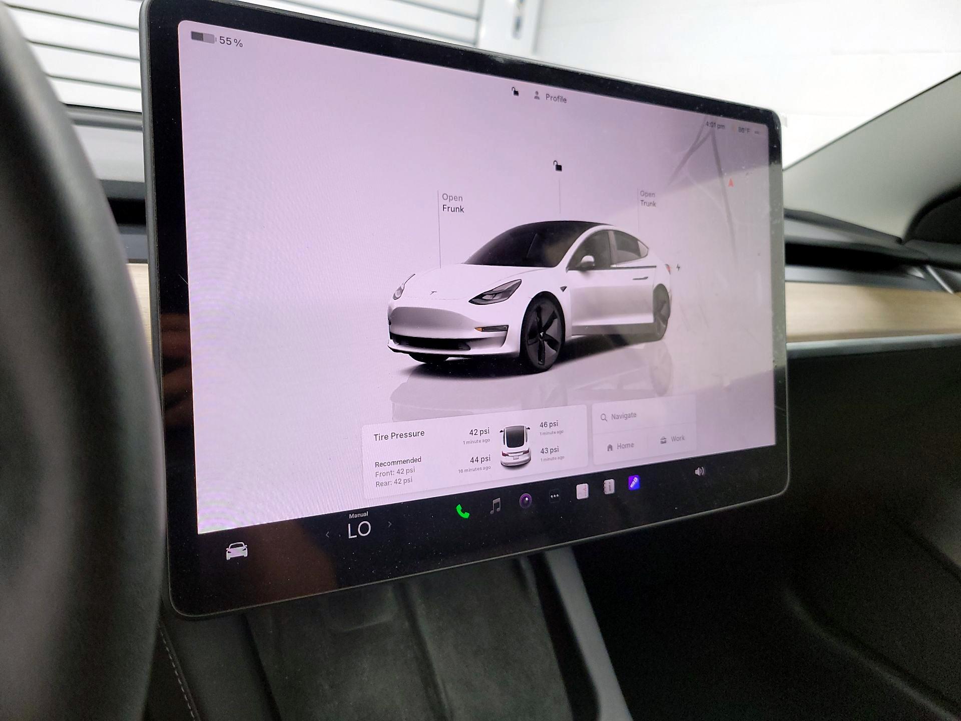 Thumbnail: 2023 Tesla Model 3 - 15
