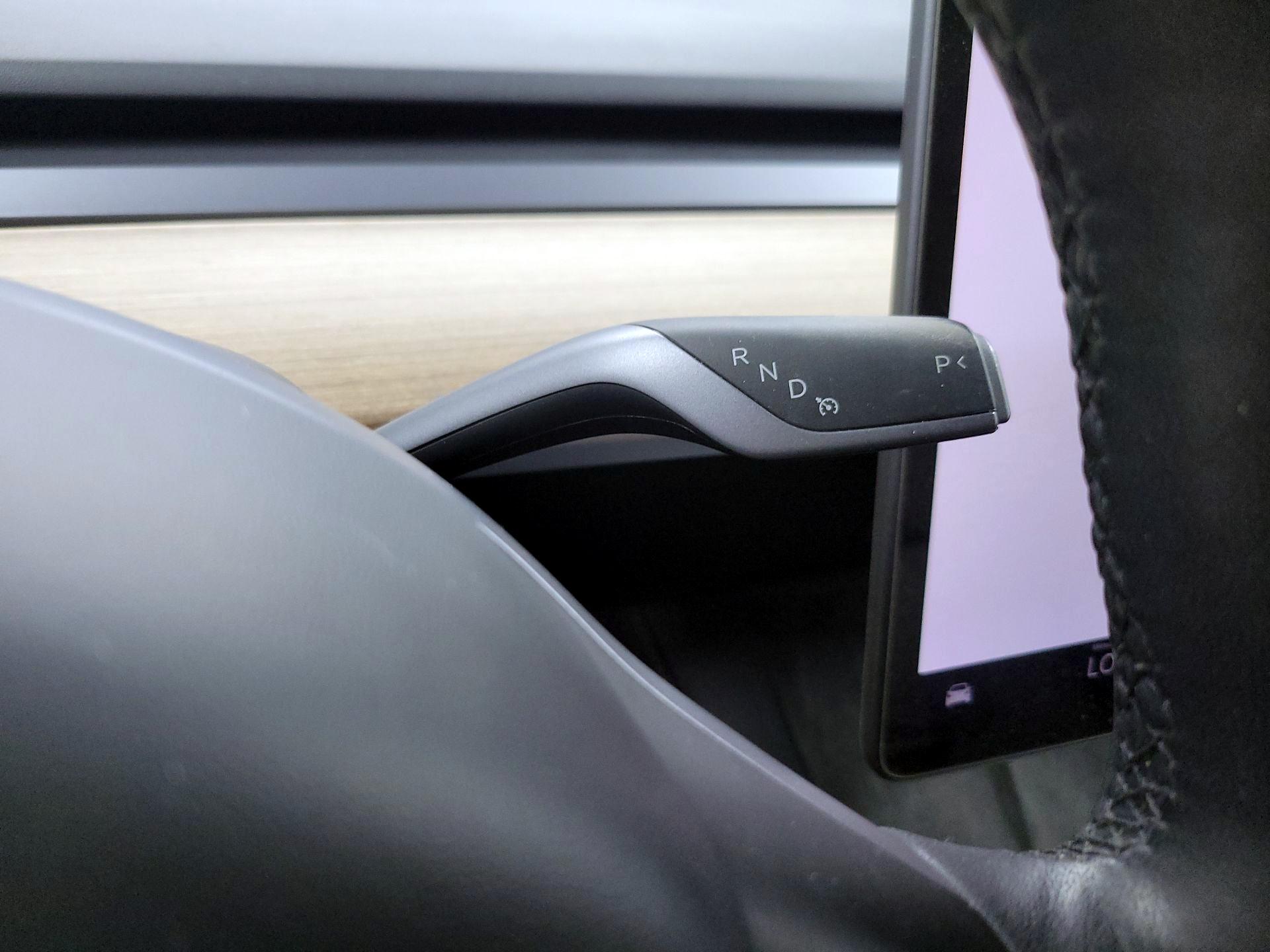 Thumbnail: 2023 Tesla Model 3 - 16