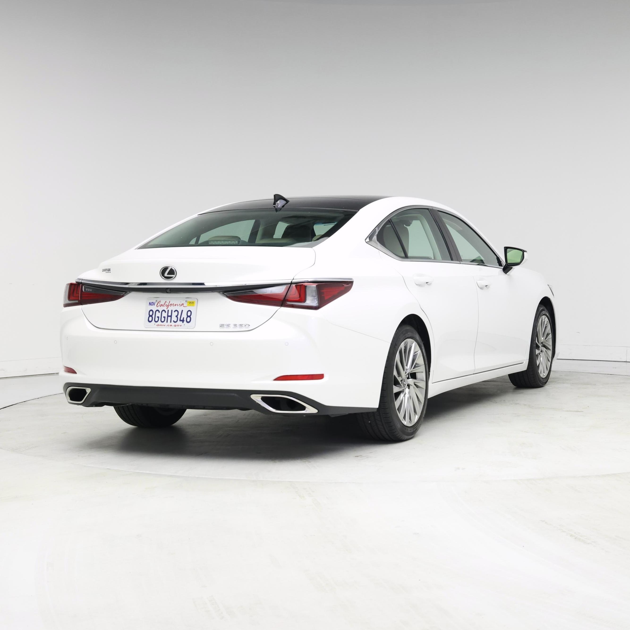 Thumbnail: 2019 Lexus ES - 8