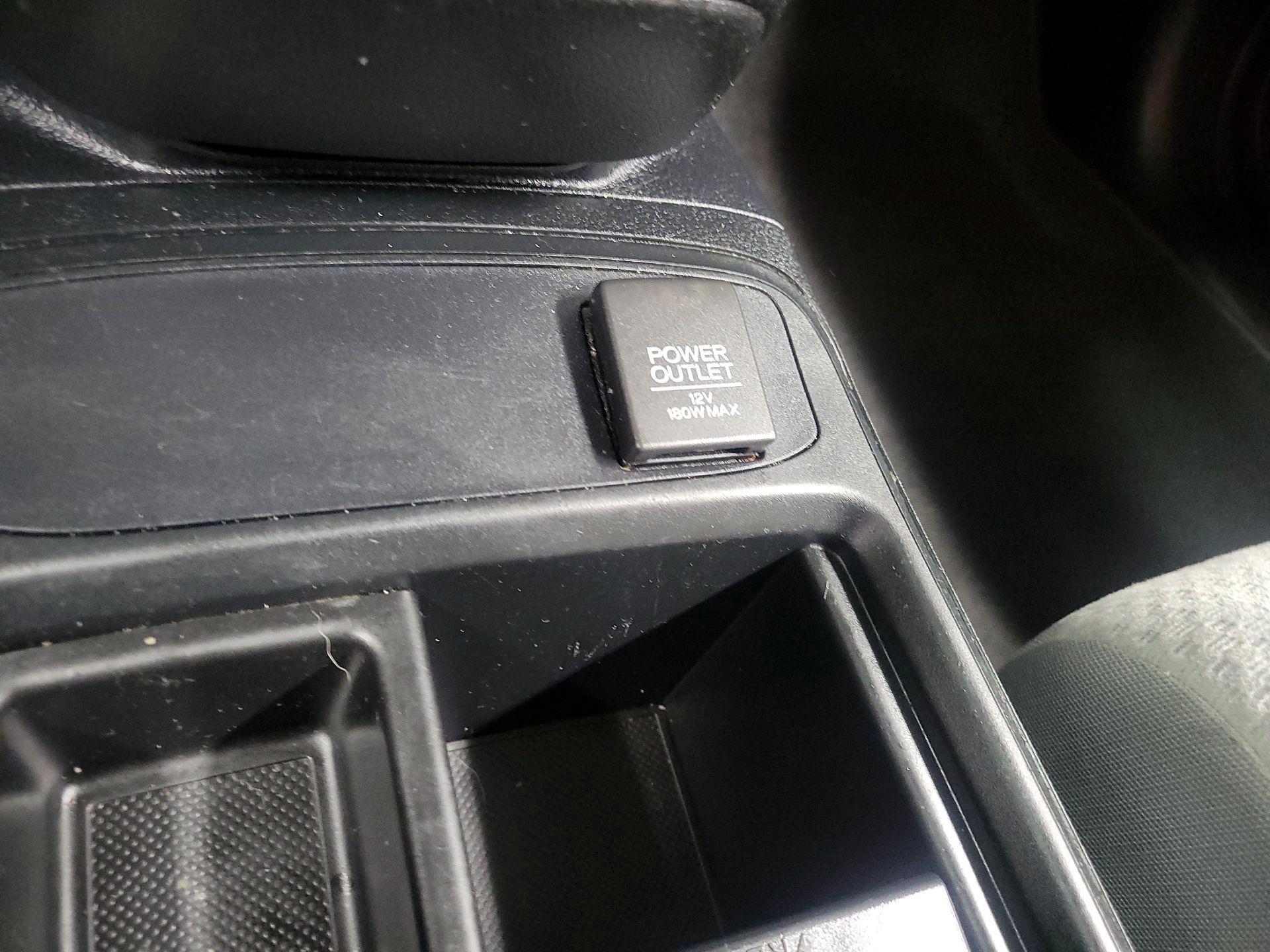 Thumbnail: 2016 Honda CR-V - 18