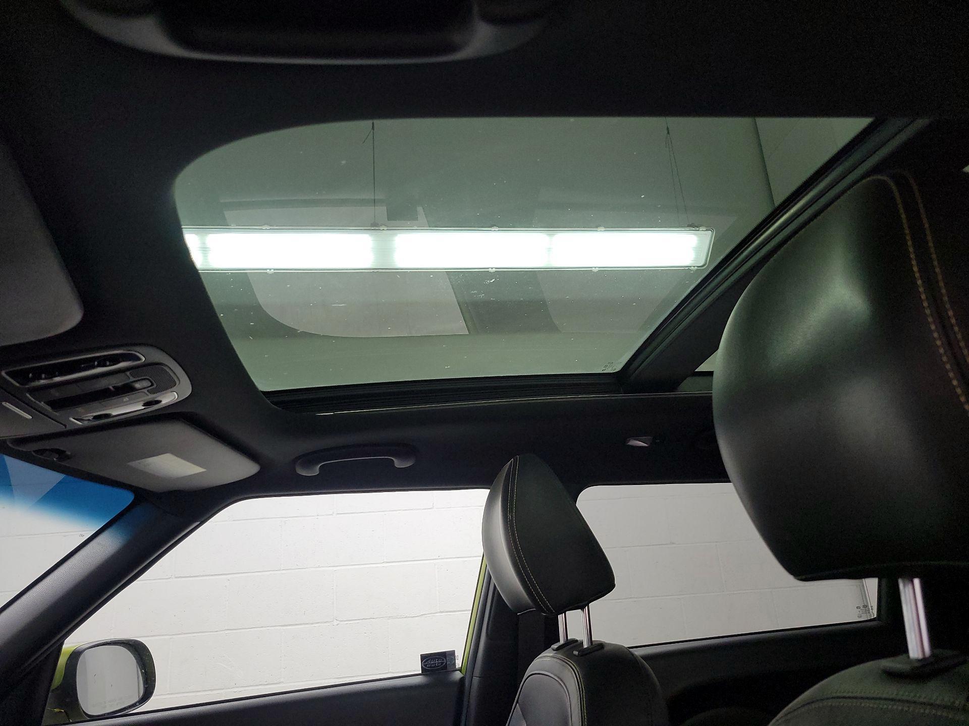 Thumbnail: 2015 Kia Soul - 20