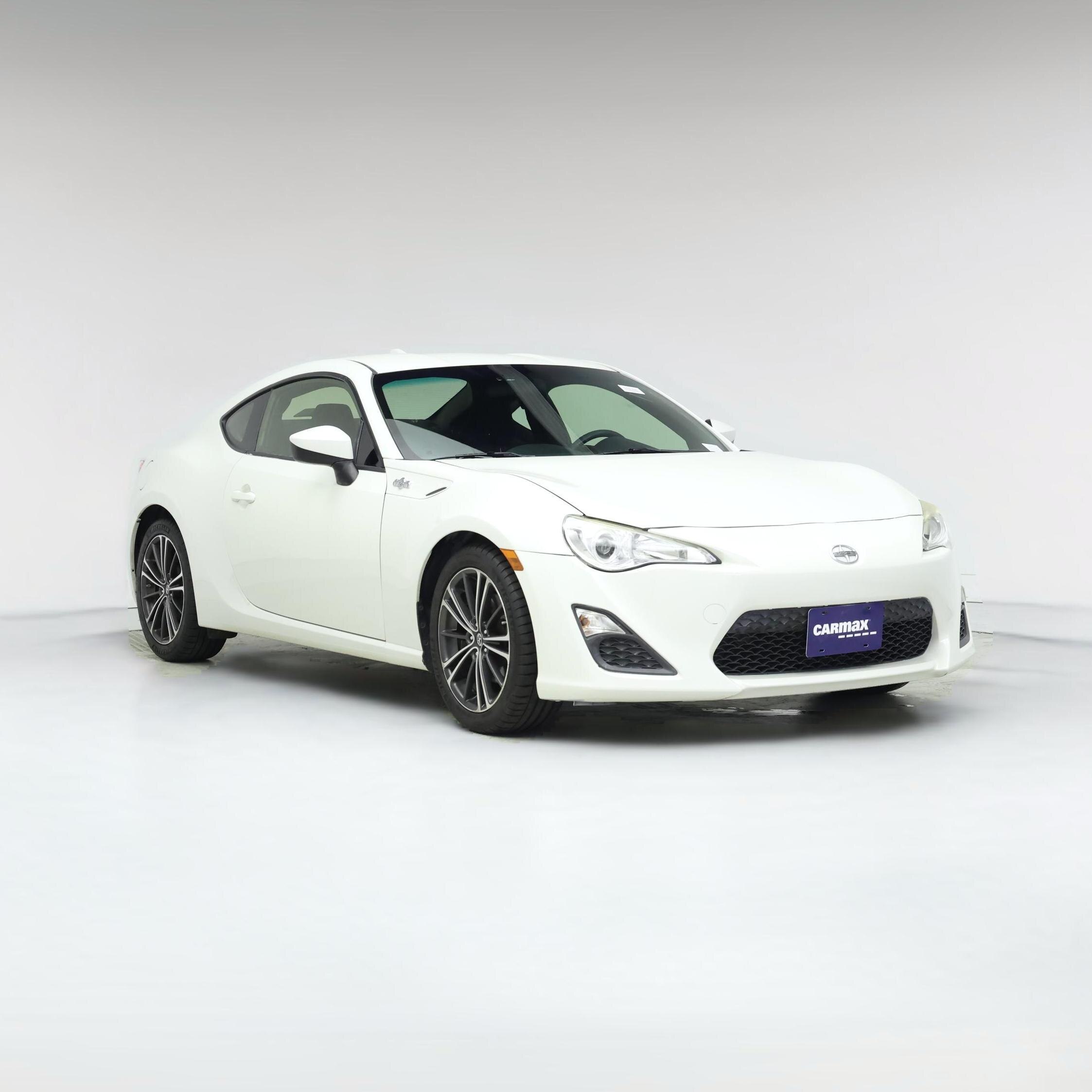Thumbnail: 2015 Scion FR-S - 1