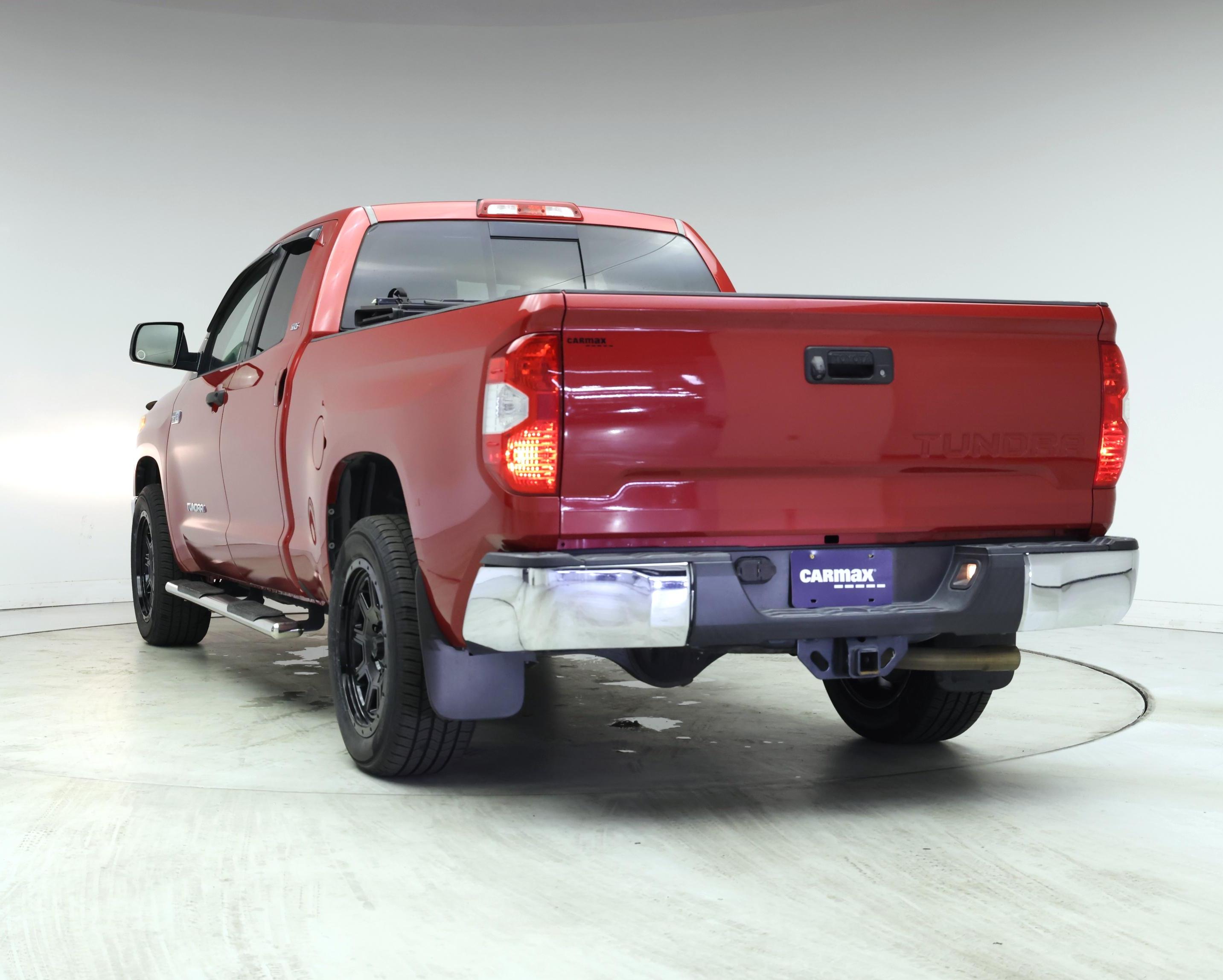 Thumbnail: 2015 Toyota Tundra - 2