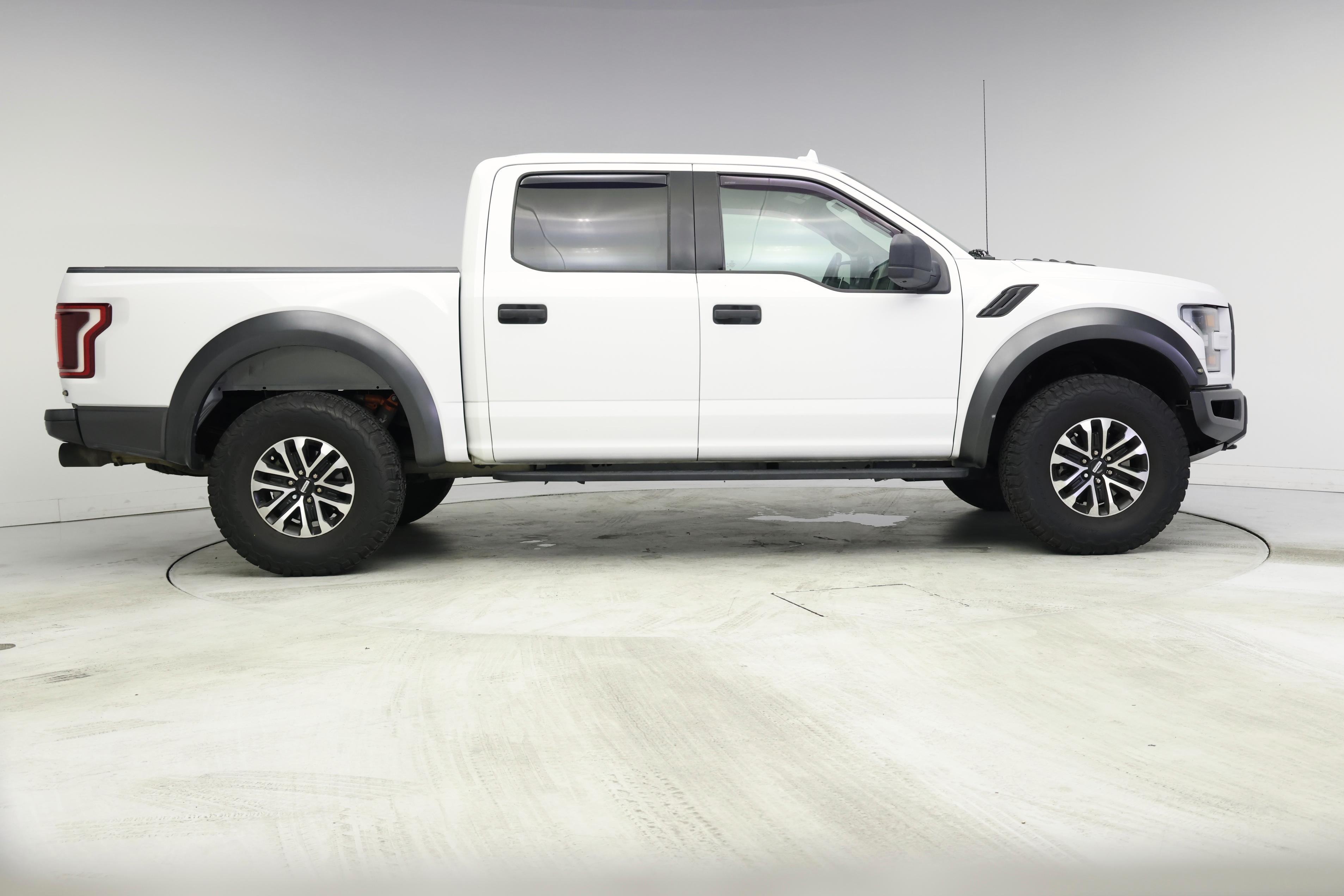 Thumbnail: 2019 Ford F-150 - 7