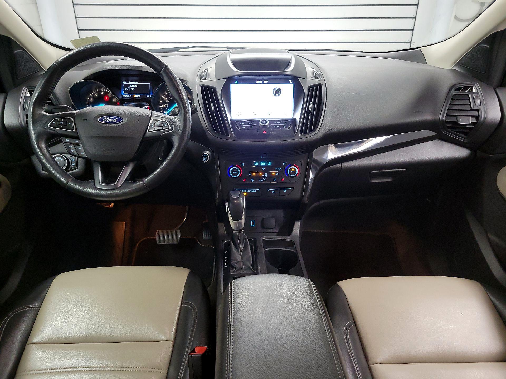 Thumbnail: 2019 Ford Escape - 9