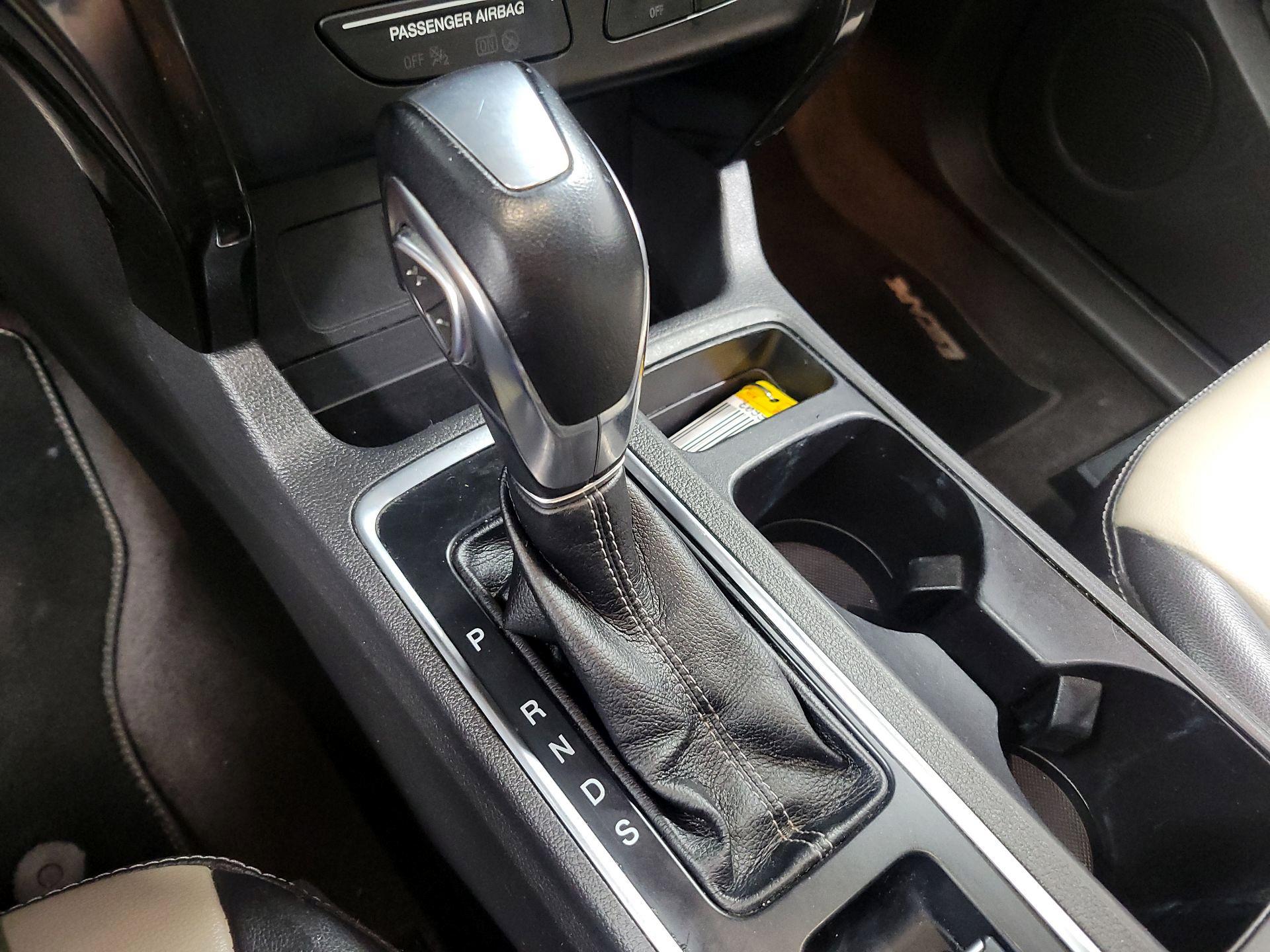 Thumbnail: 2019 Ford Escape - 15