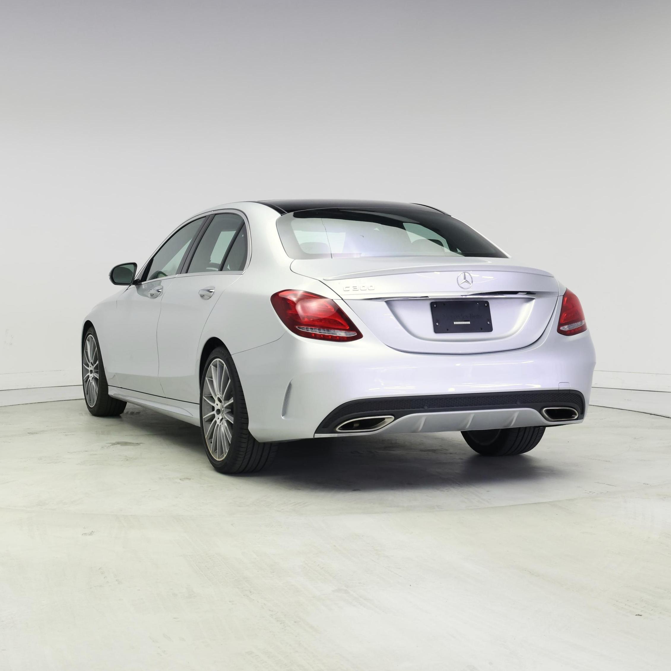 Thumbnail: 2017 Mercedes-Benz C-Class - 2