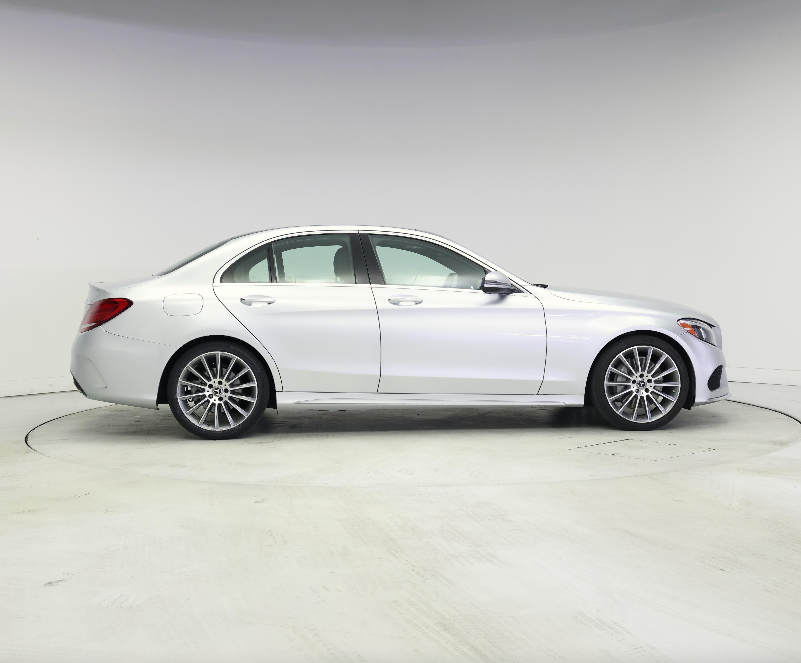 Thumbnail: 2017 Mercedes-Benz C-Class - 7
