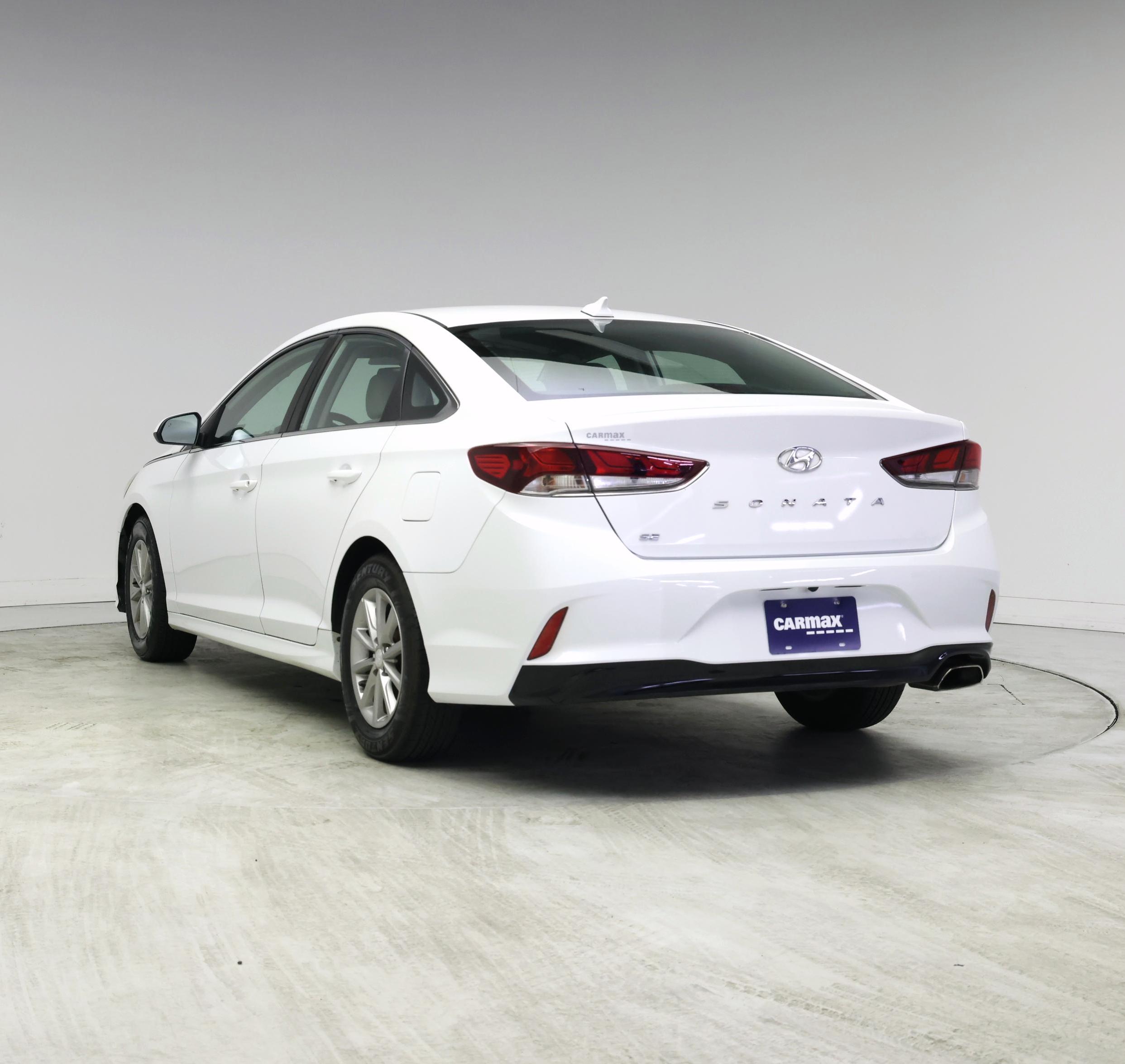 Thumbnail: 2018 Hyundai Sonata - 2