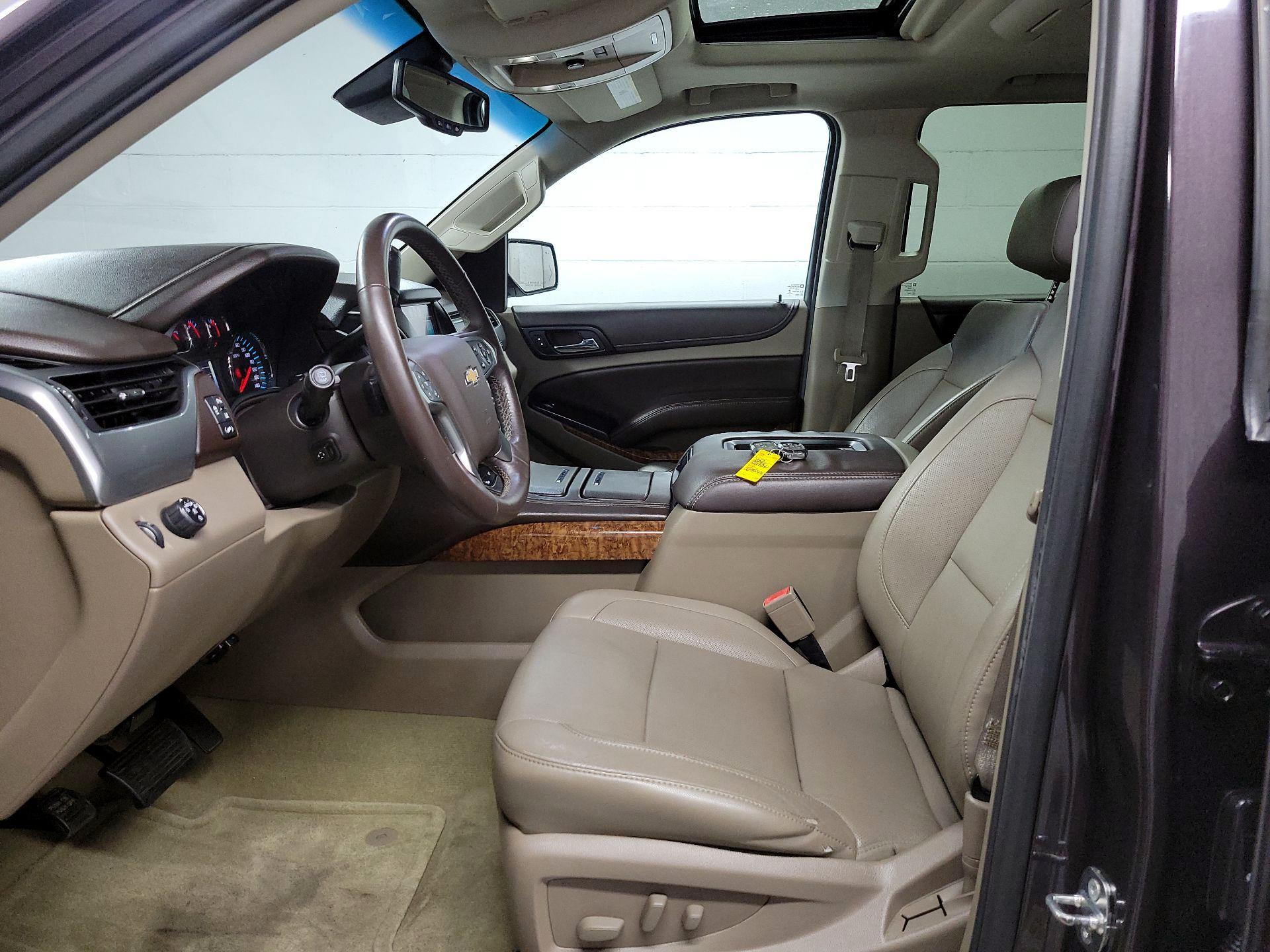 Thumbnail: 2015 Chevrolet Tahoe - 11