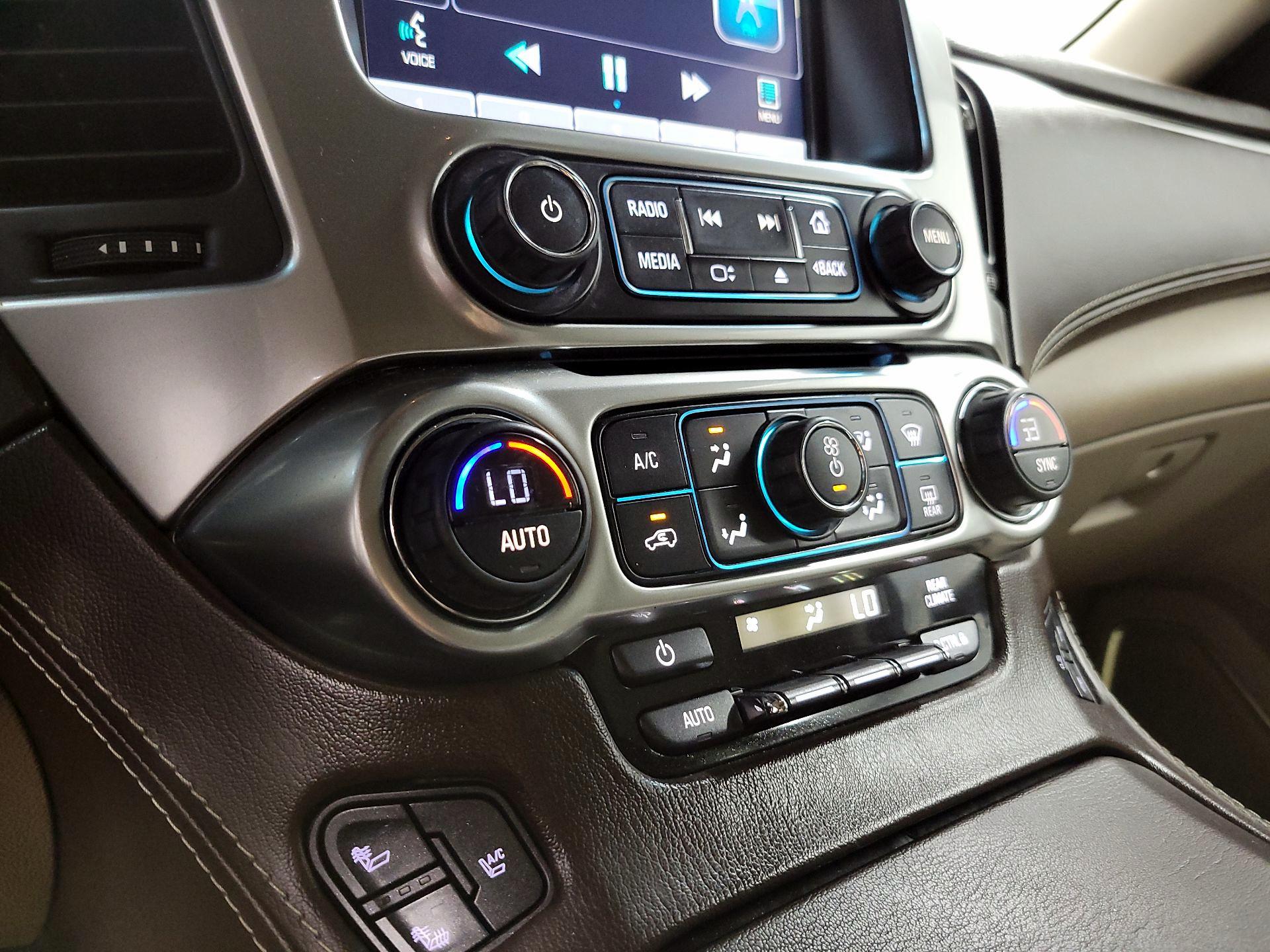 Thumbnail: 2015 Chevrolet Tahoe - 16