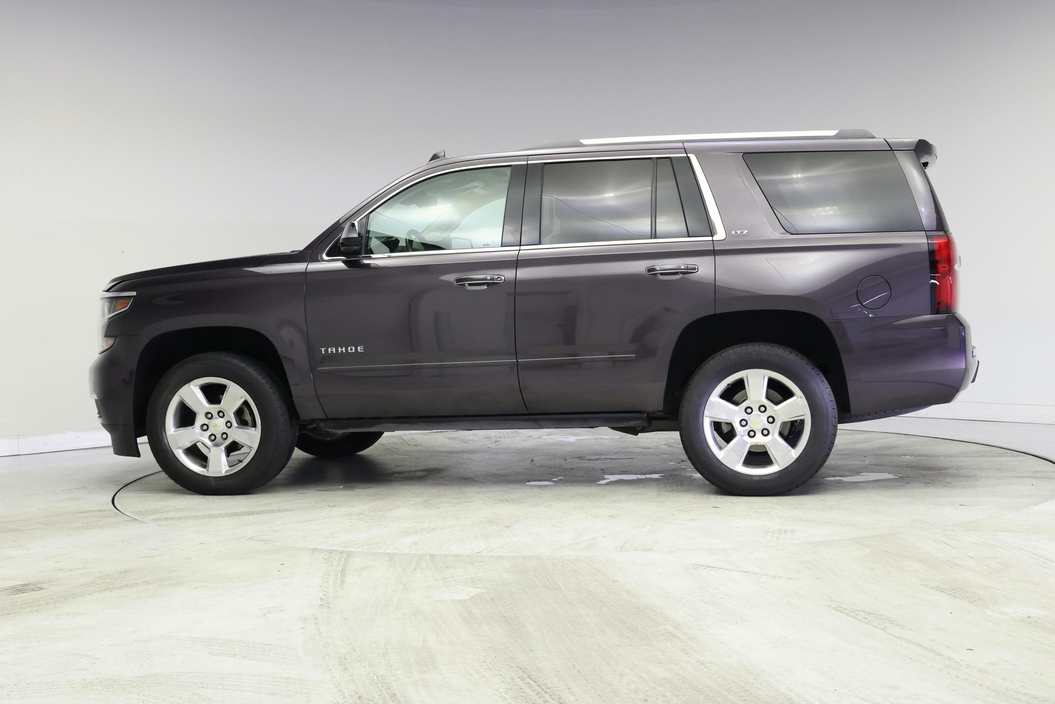 Thumbnail: 2015 Chevrolet Tahoe - 3
