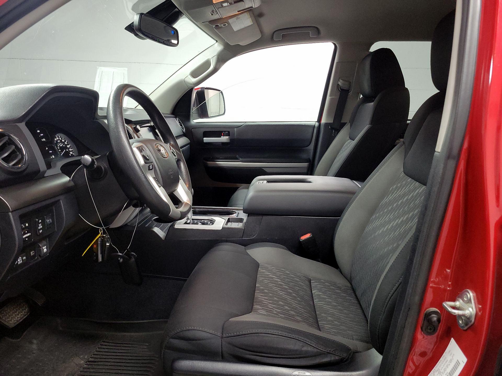 Thumbnail: 2021 Toyota Tundra - 11