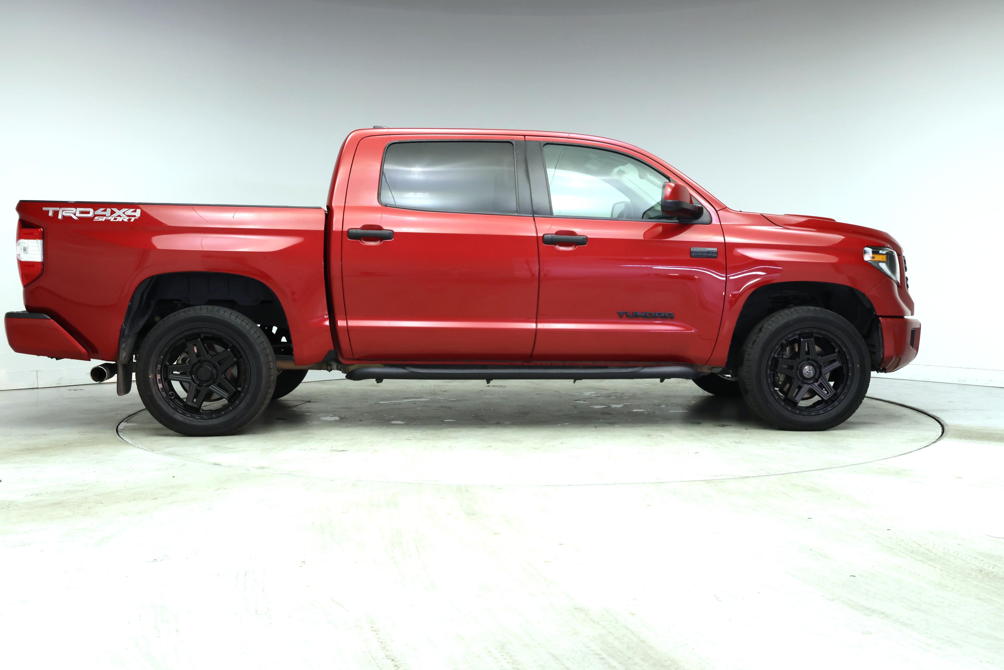 Thumbnail: 2021 Toyota Tundra - 7