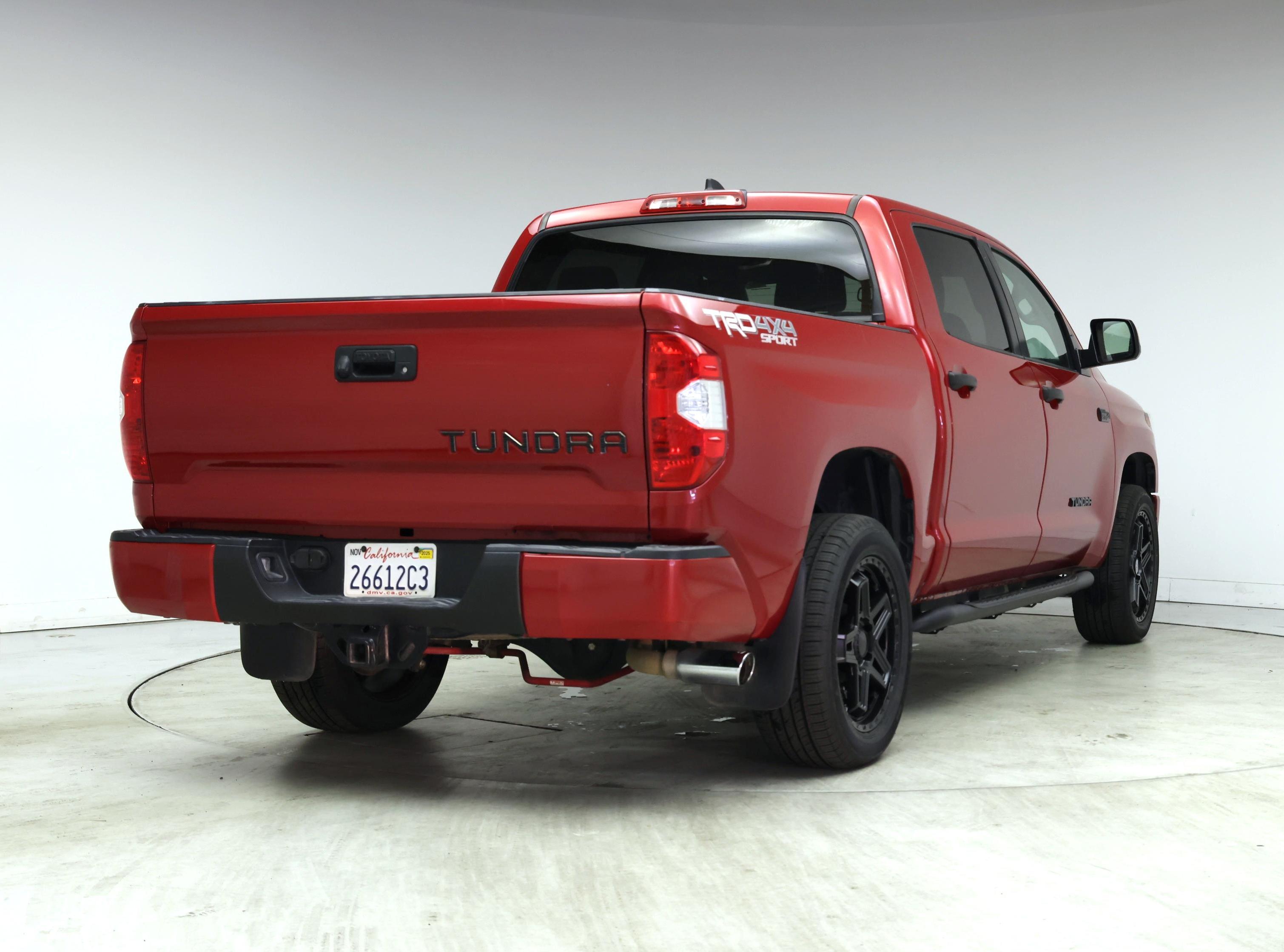 Thumbnail: 2021 Toyota Tundra - 8