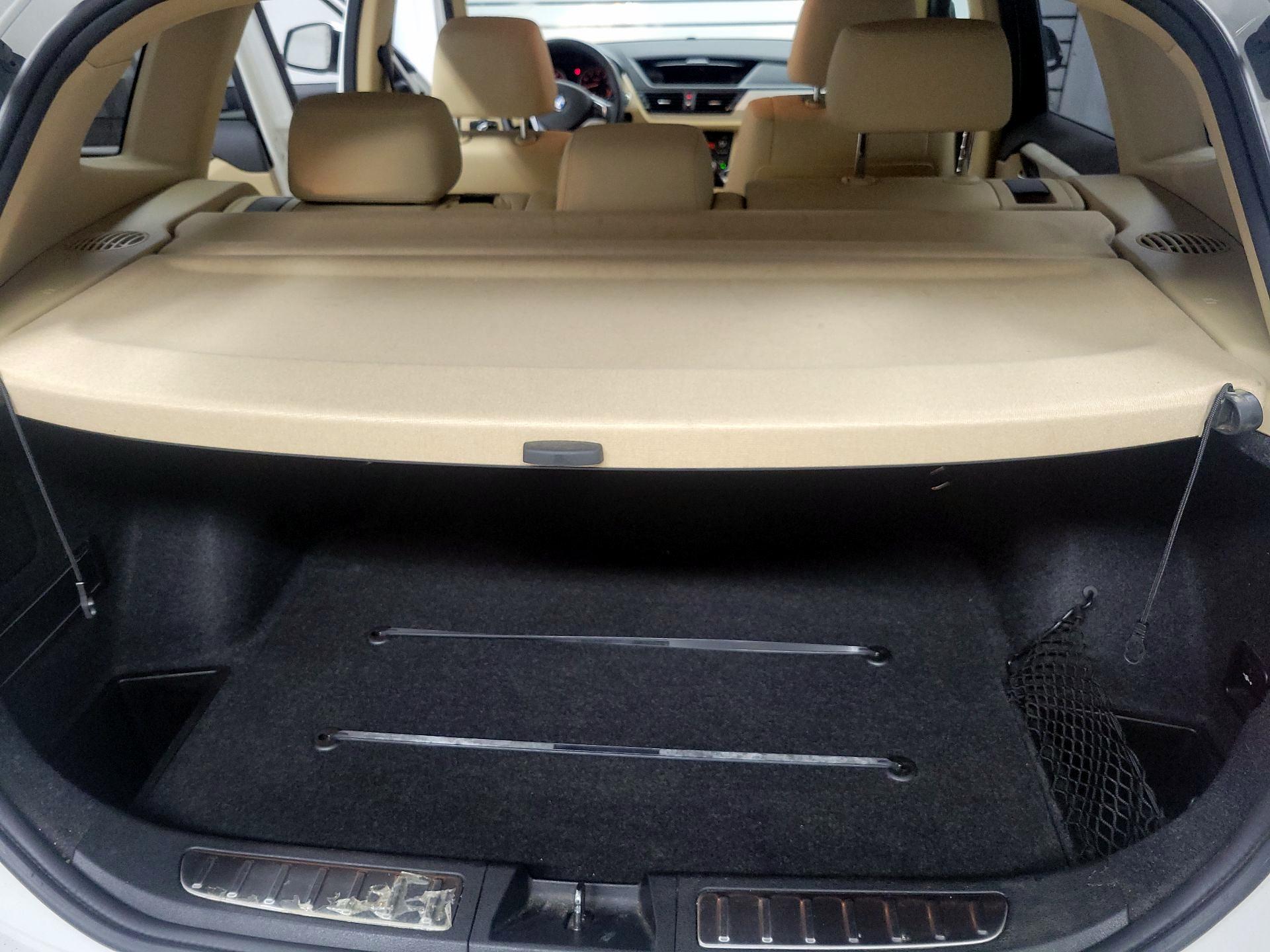Thumbnail: 2015 BMW X1 - 17