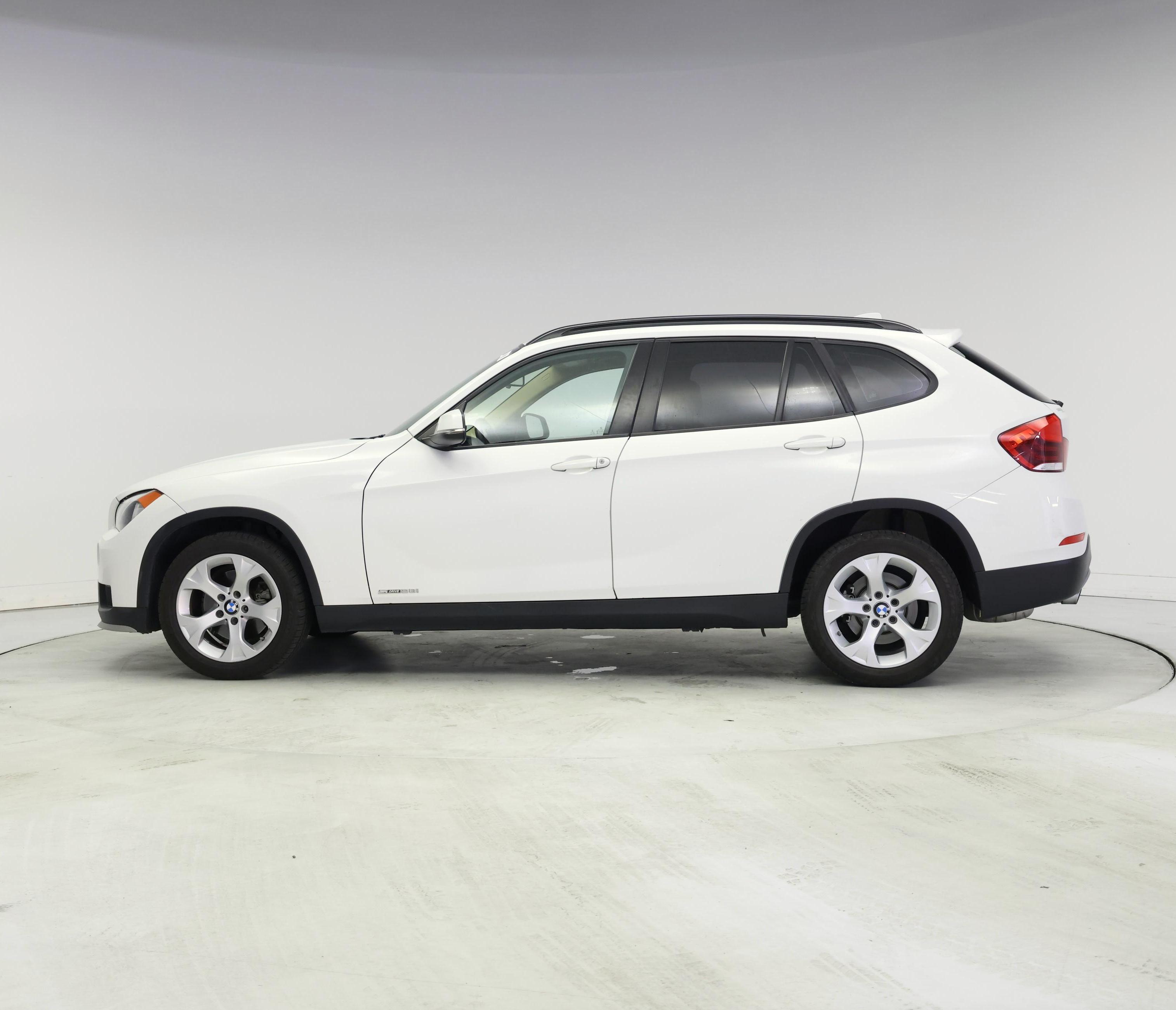 Thumbnail: 2015 BMW X1 - 3