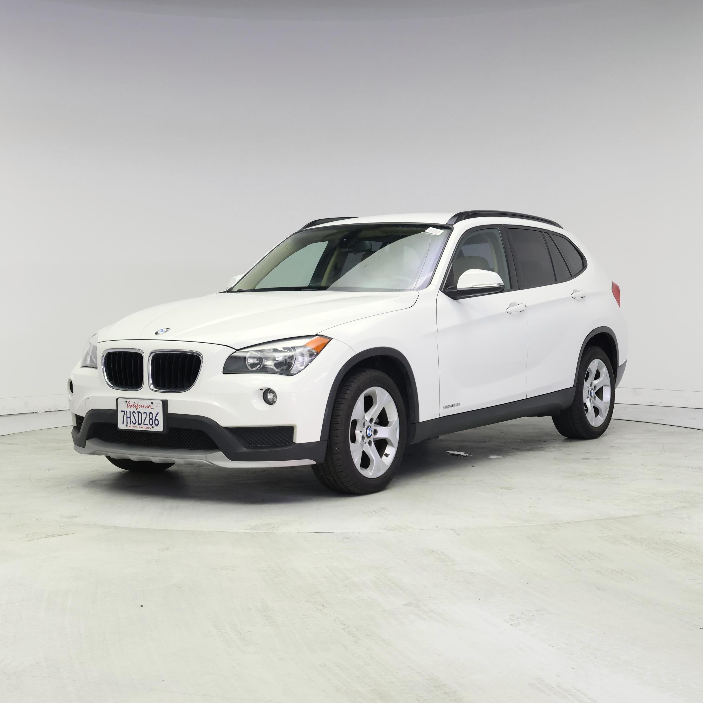 Thumbnail: 2015 BMW X1 - 4