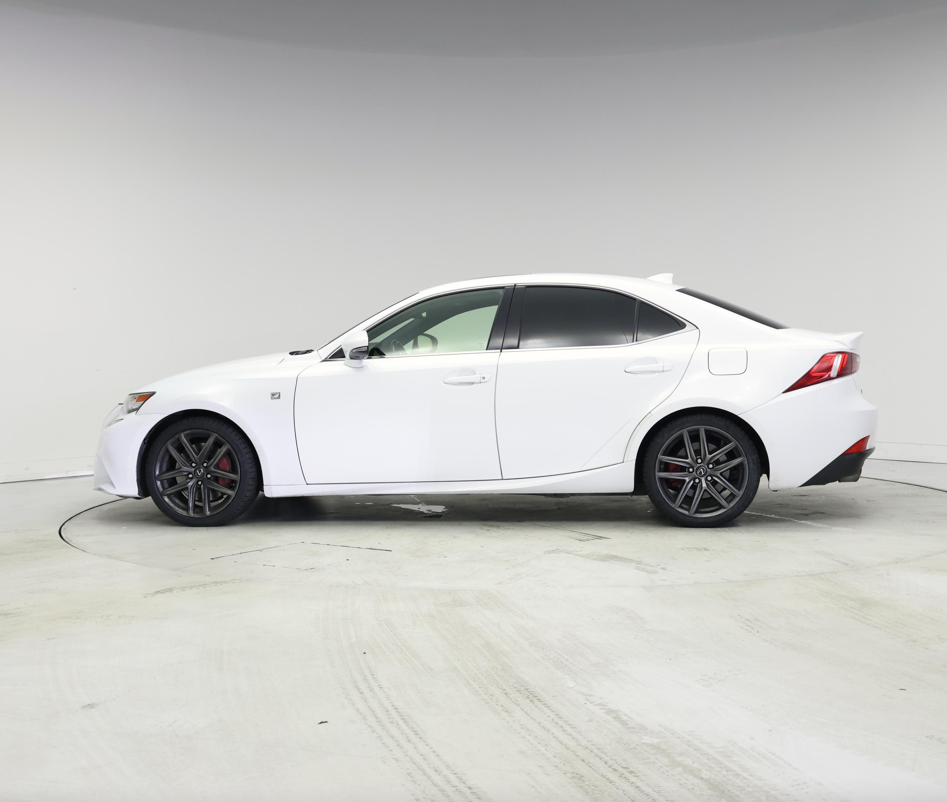 Thumbnail: 2016 Lexus IS - 3