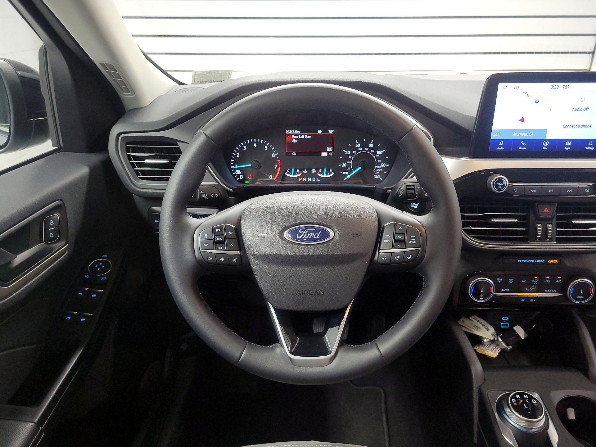 Thumbnail: 2022 Ford Escape - 10