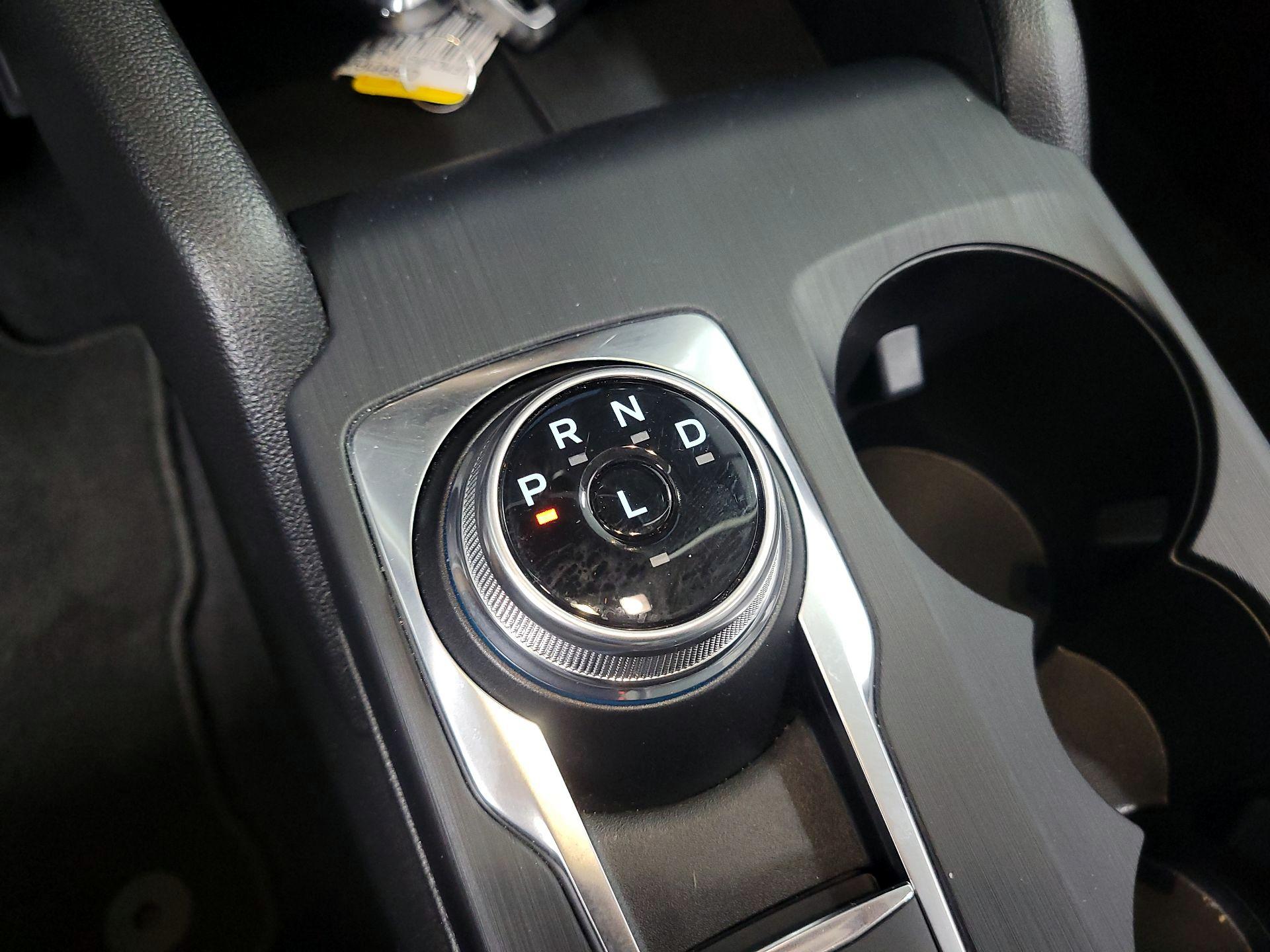 Thumbnail: 2022 Ford Escape - 15