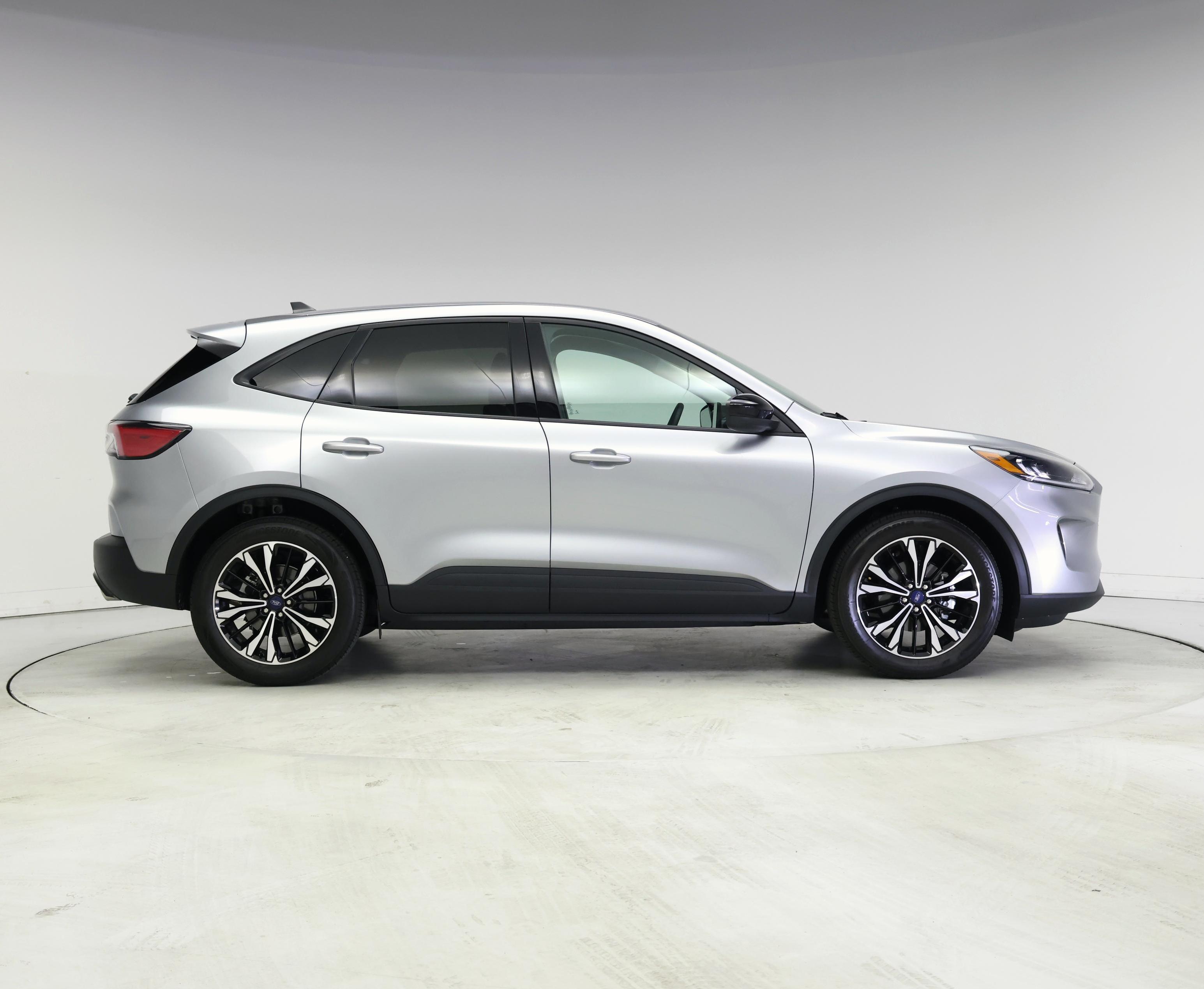 Thumbnail: 2022 Ford Escape - 7
