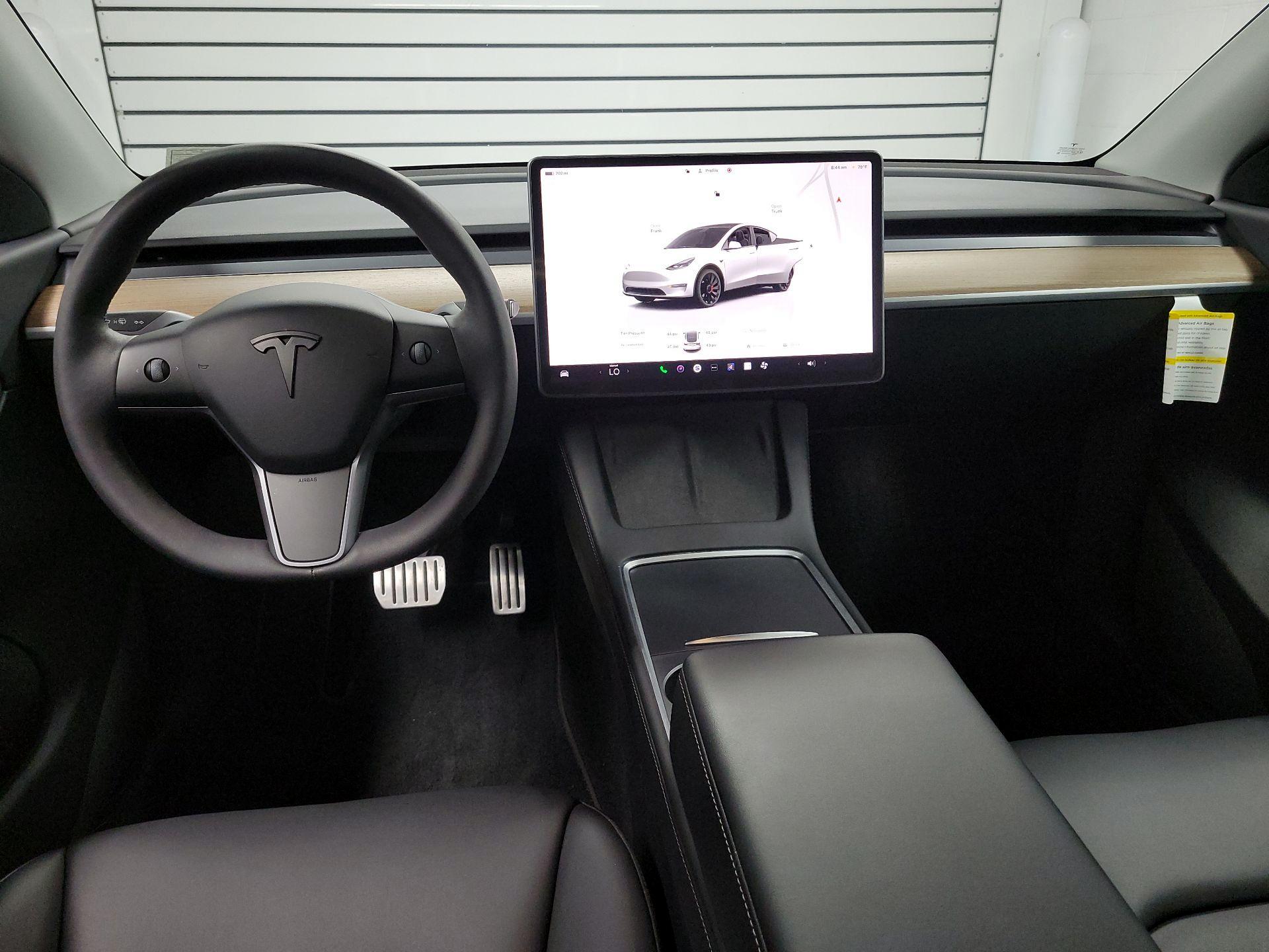 Thumbnail: 2022 Tesla Model Y - 9