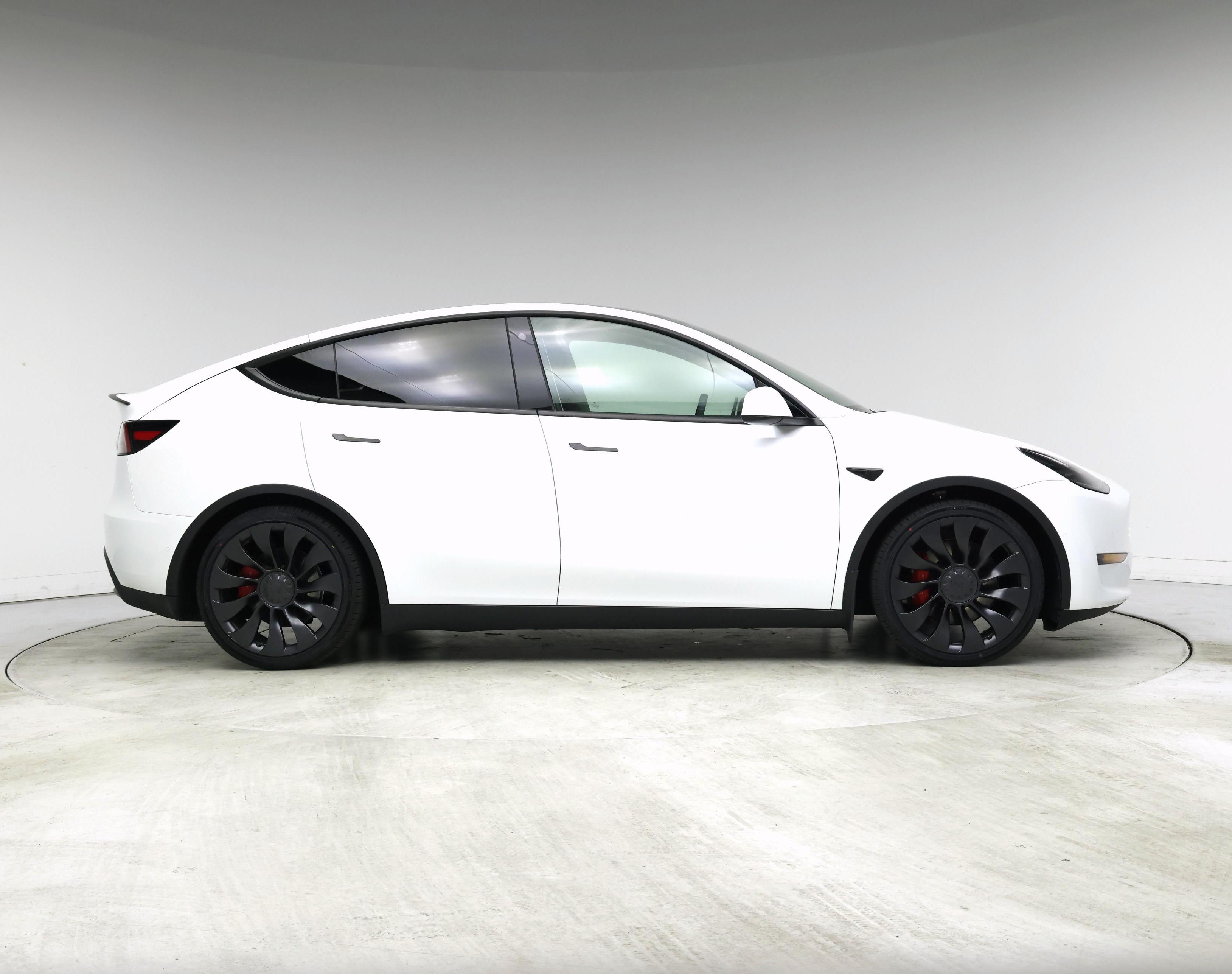 Thumbnail: 2022 Tesla Model Y - 7