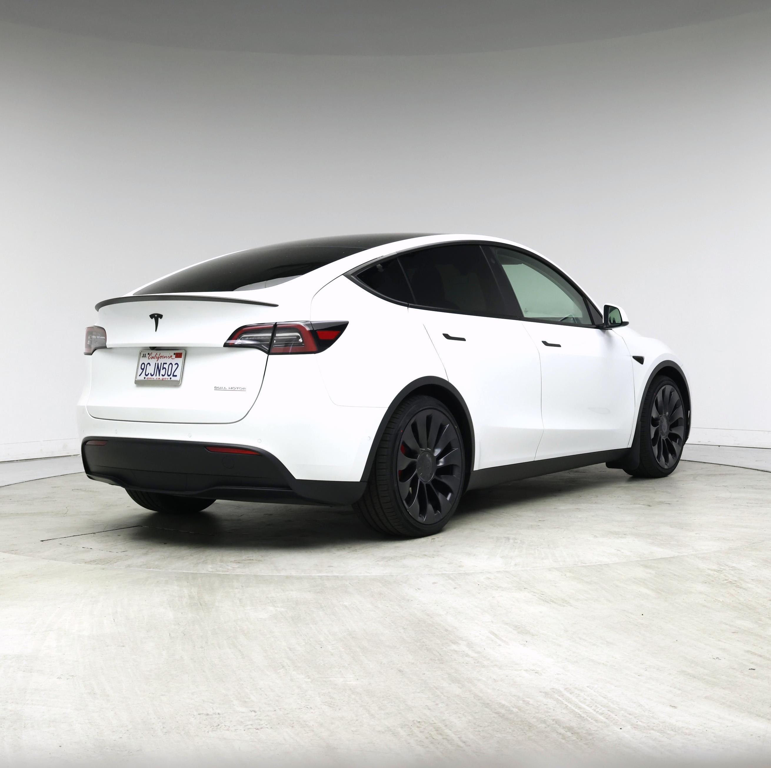 Thumbnail: 2022 Tesla Model Y - 8