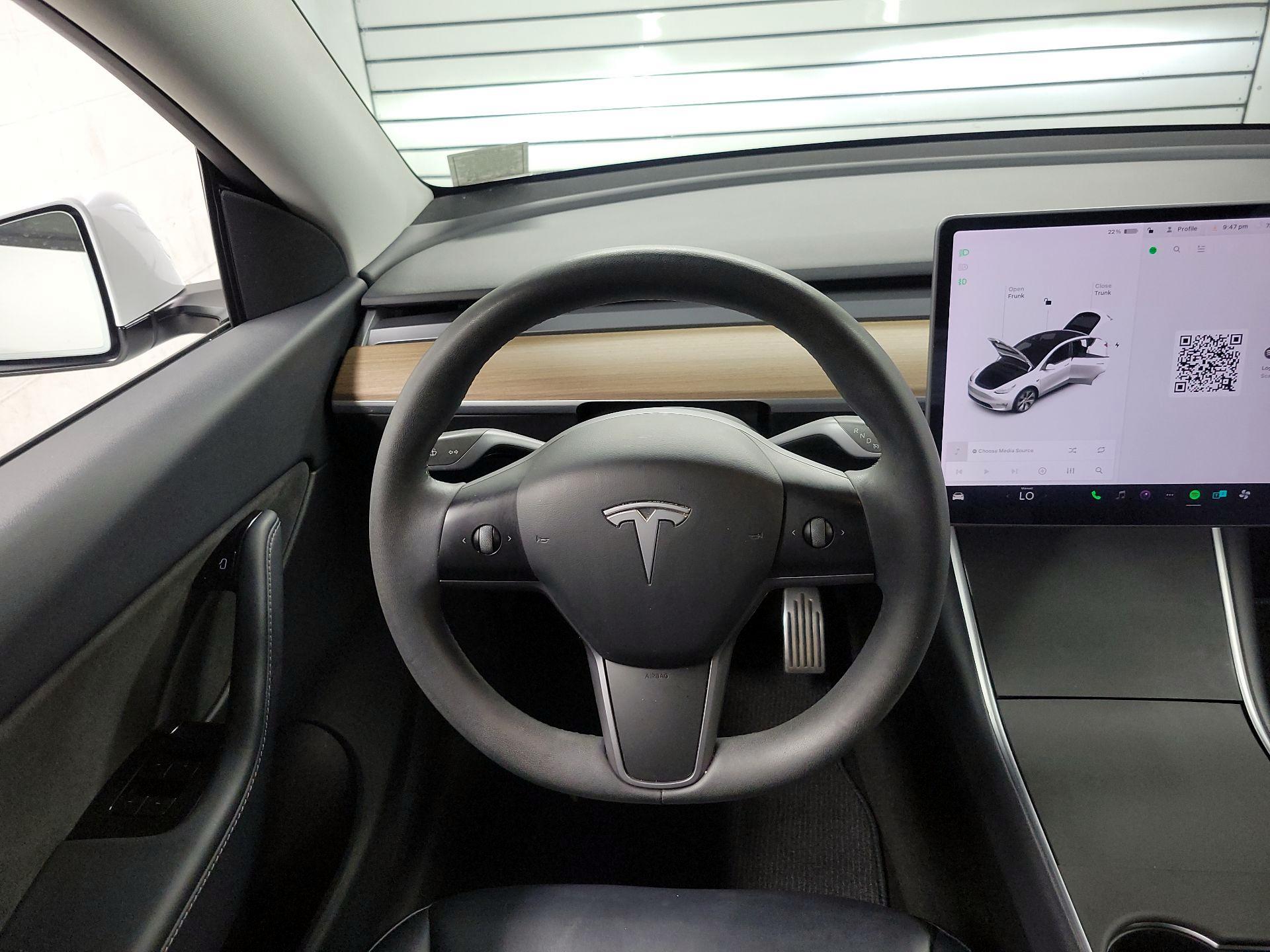 Thumbnail: 2021 Tesla Model Y - 10