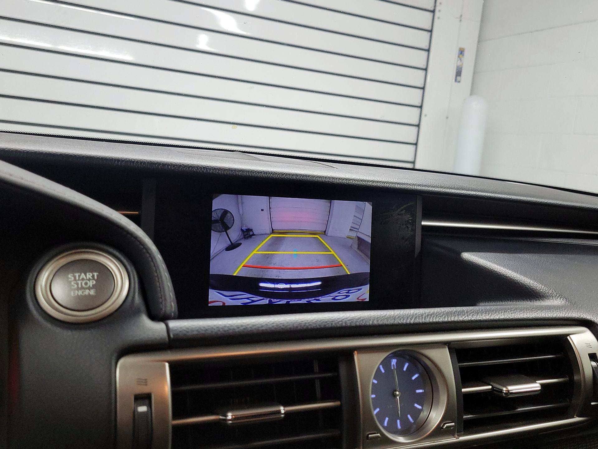 Thumbnail: 2015 Lexus IS - 14