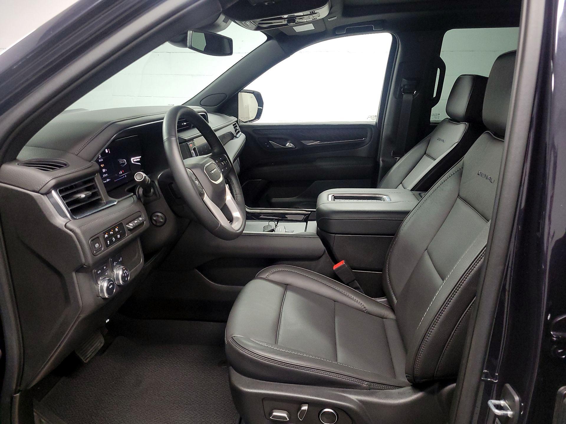 Thumbnail: 2023 GMC Yukon - 11