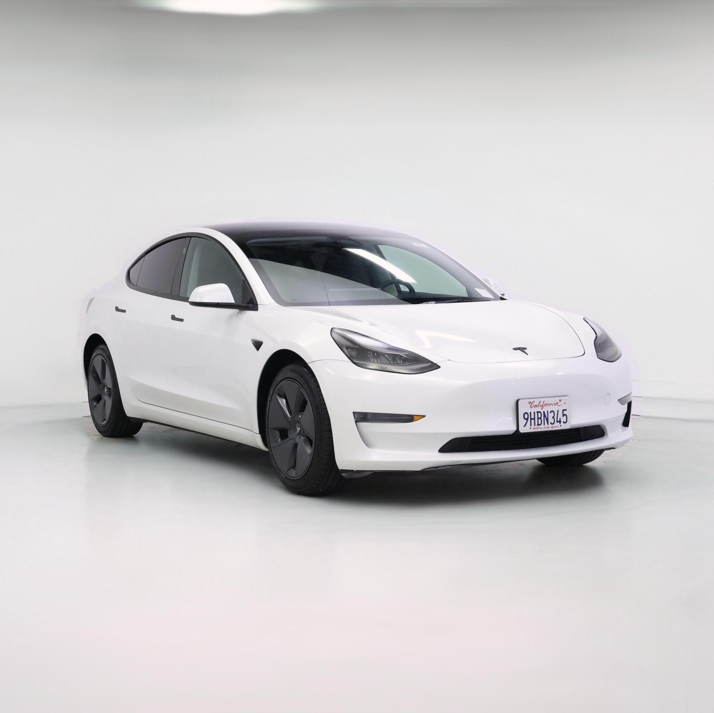 Thumbnail: 2023 Tesla Model 3 - 1