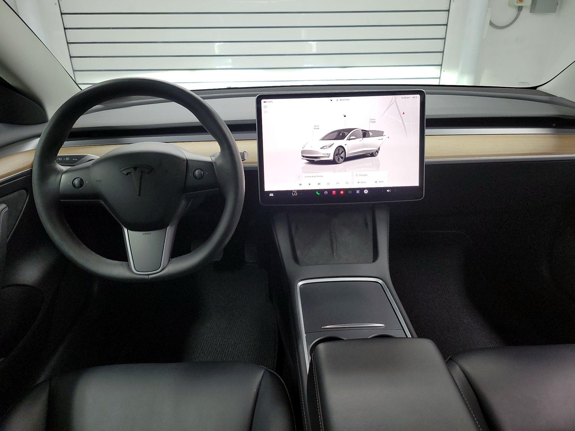 Thumbnail: 2023 Tesla Model 3 - 9