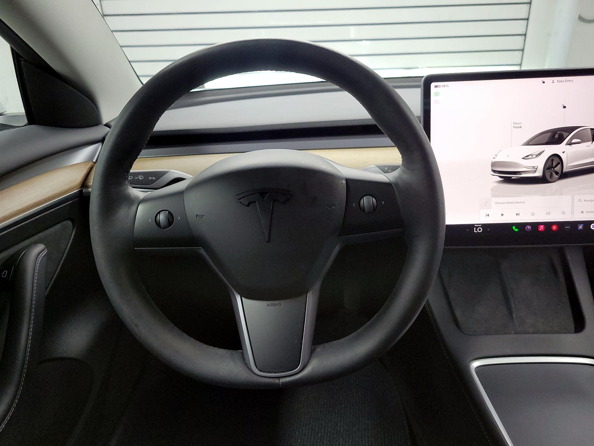 Thumbnail: 2023 Tesla Model 3 - 10