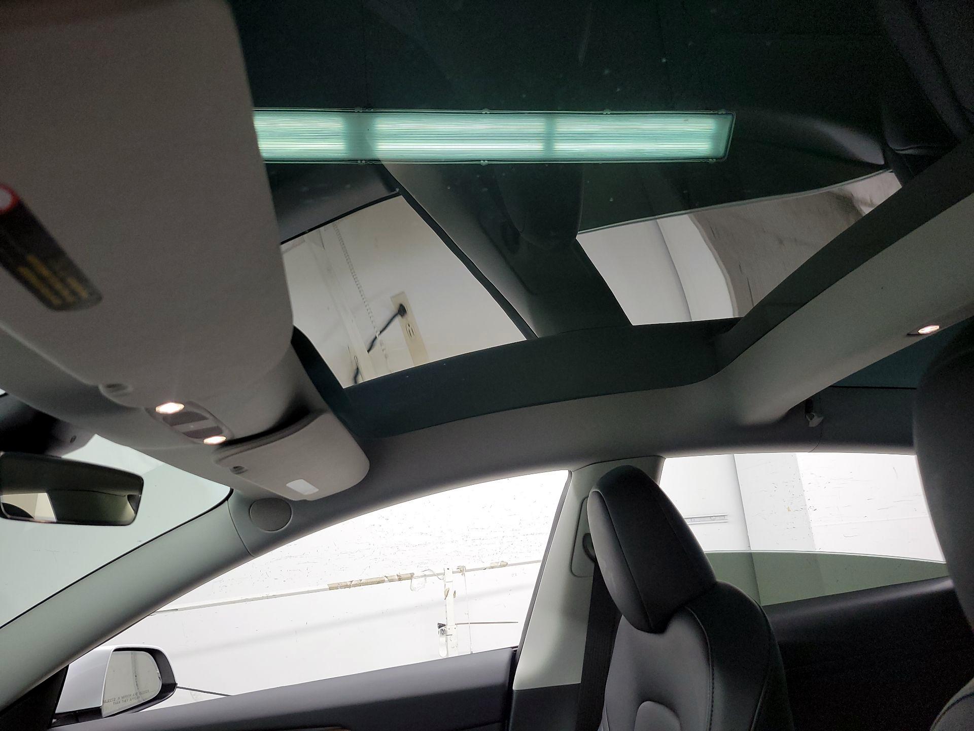Thumbnail: 2023 Tesla Model 3 - 18