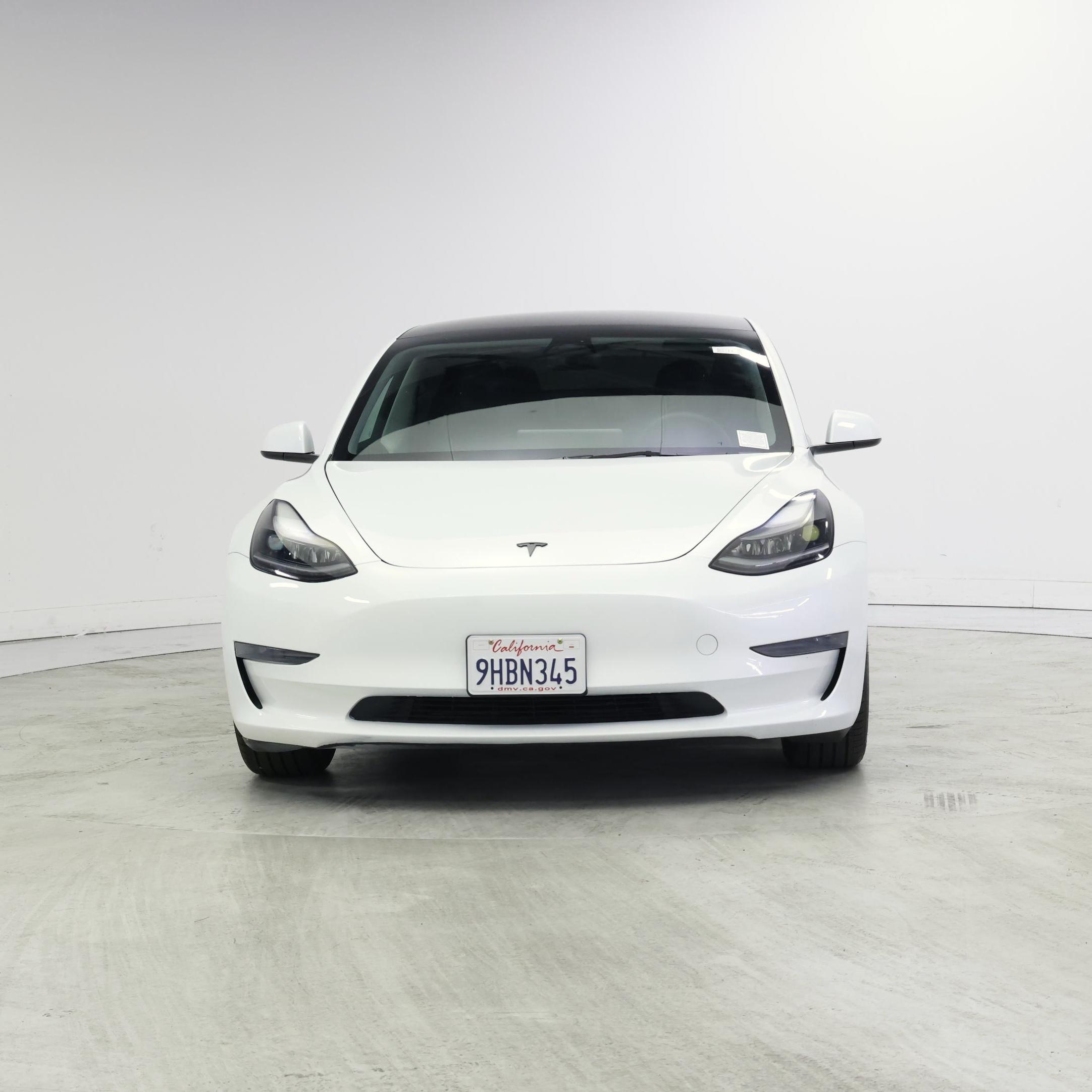 Thumbnail: 2023 Tesla Model 3 - 5