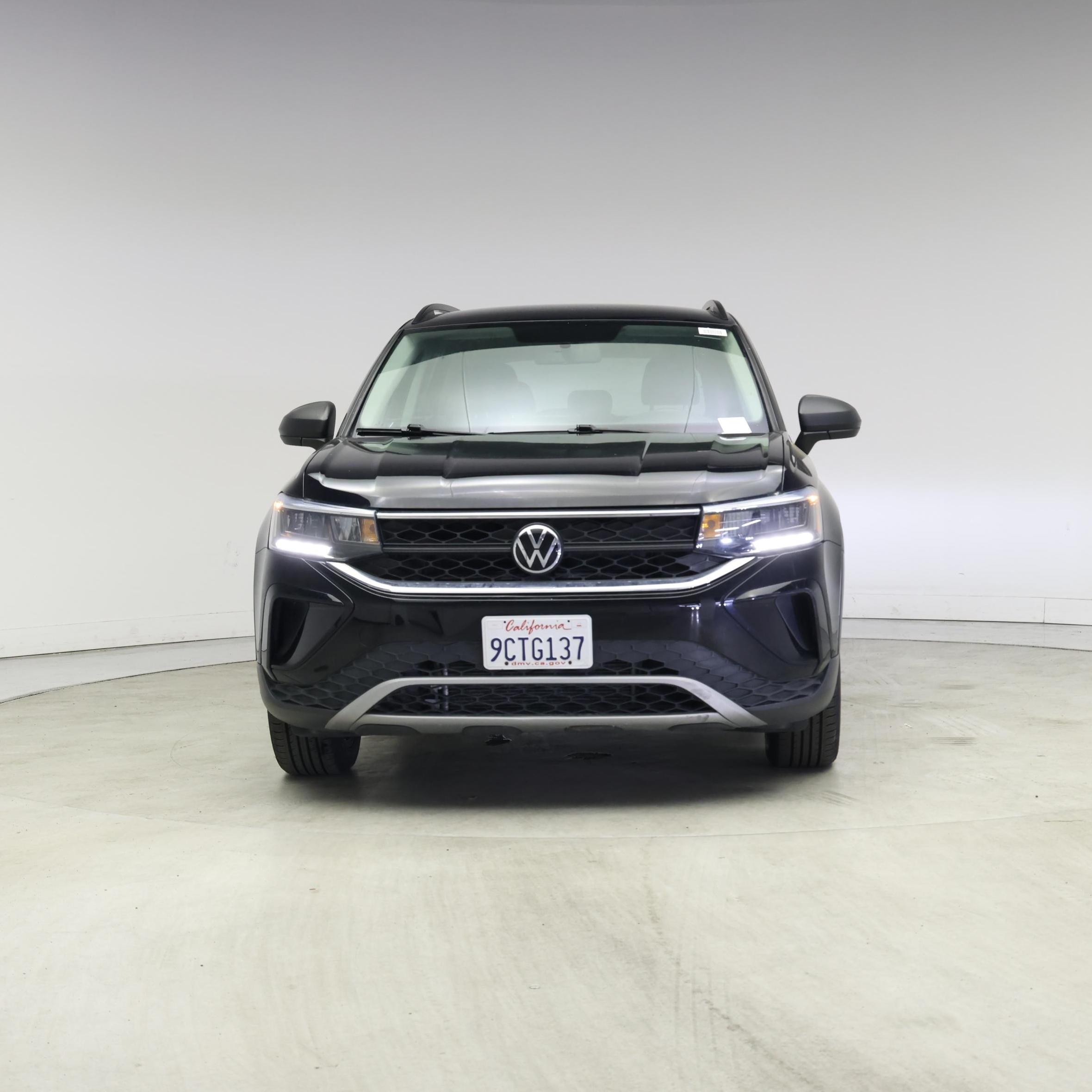 Thumbnail: 2022 Volkswagen Taos - 5